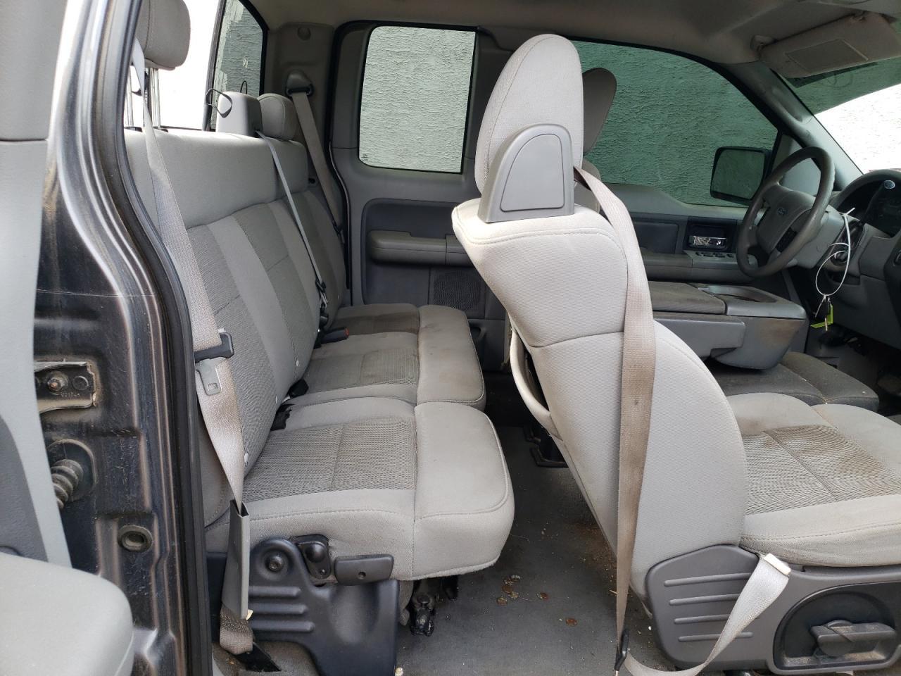 2004 FORD F-150 Lightning