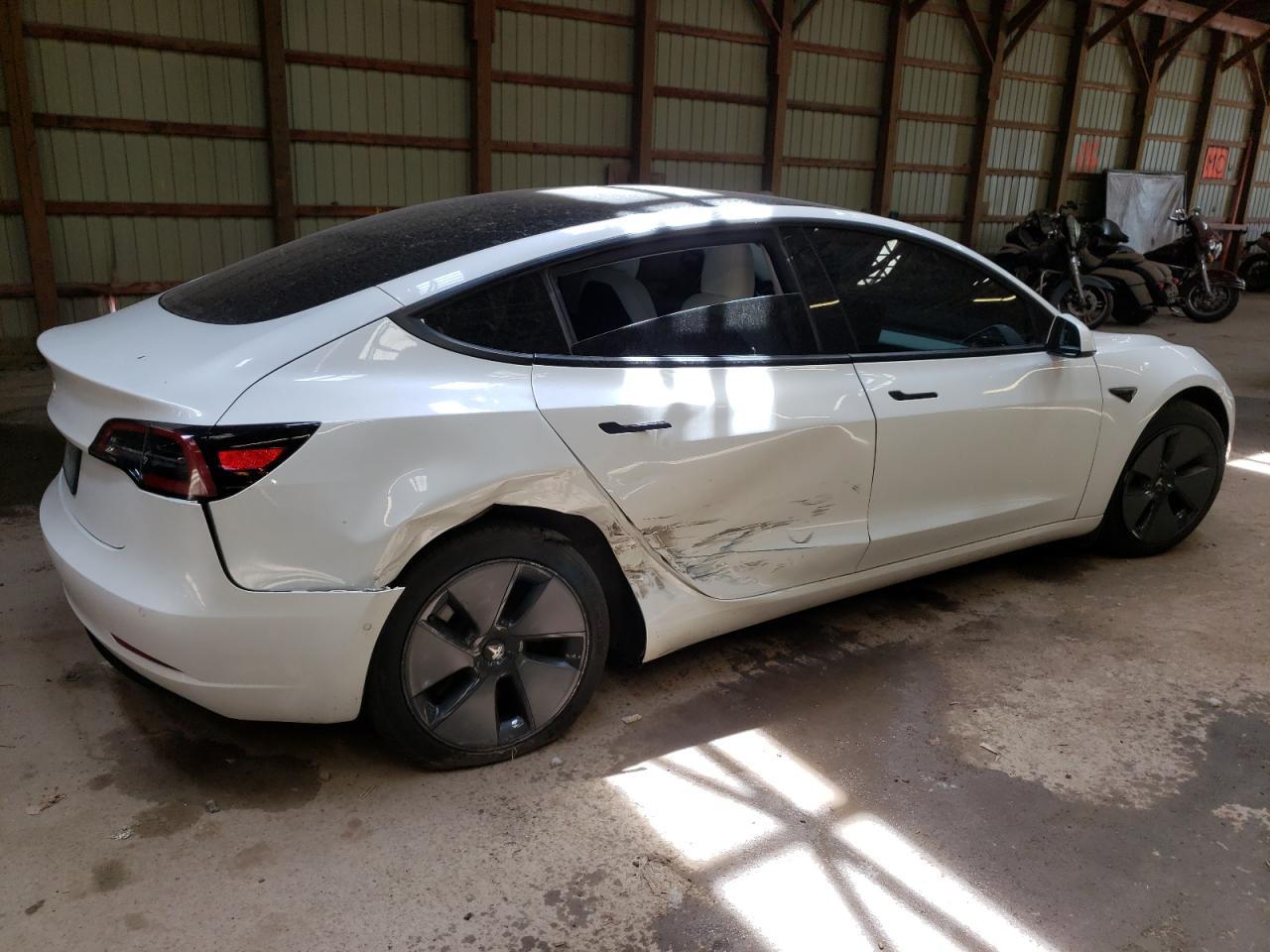 2021 TESLA MODEL 3