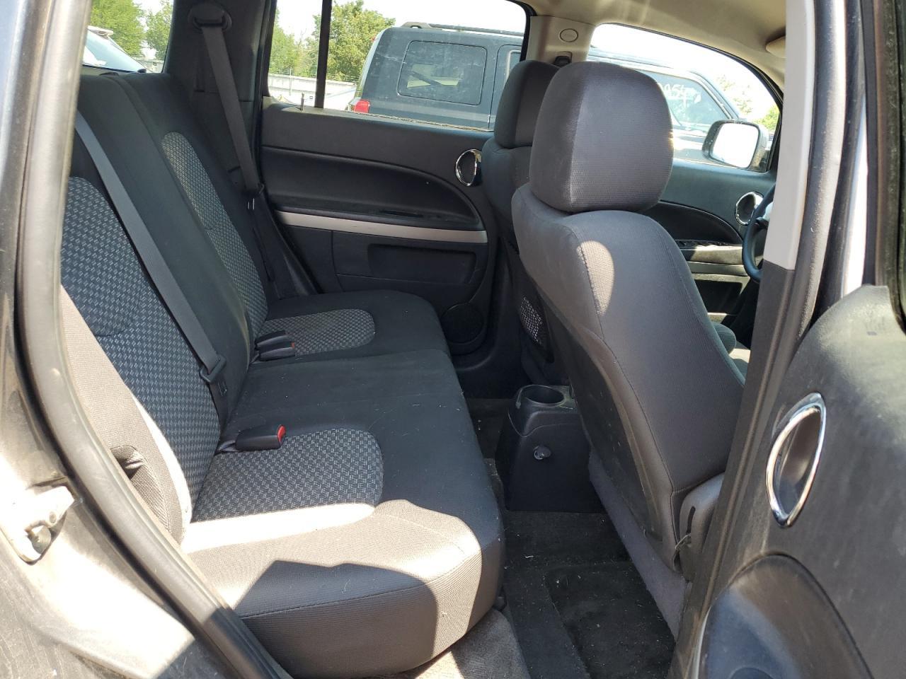2011 CHEVROLET HHR