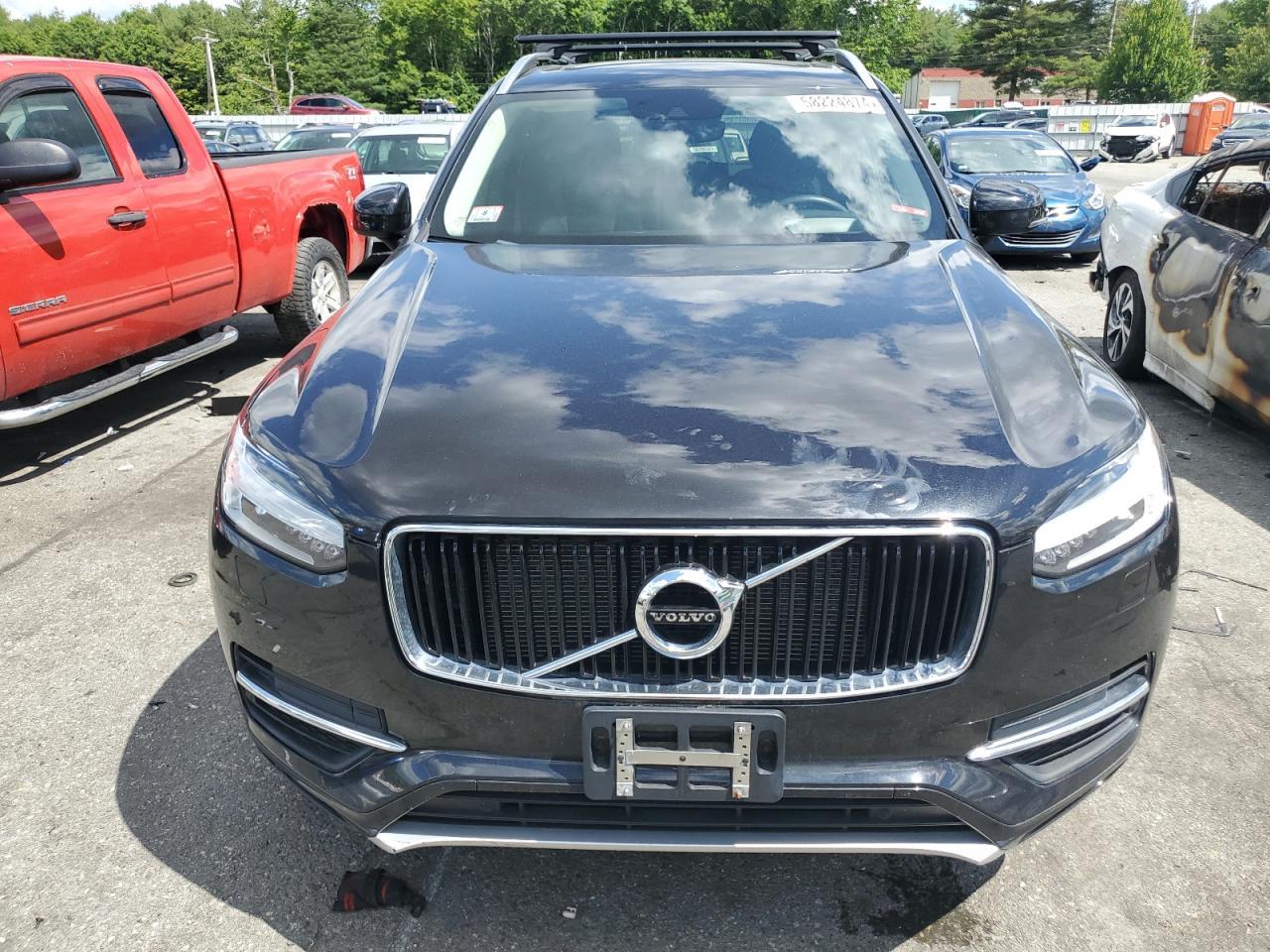 2016 VOLVO XC90
