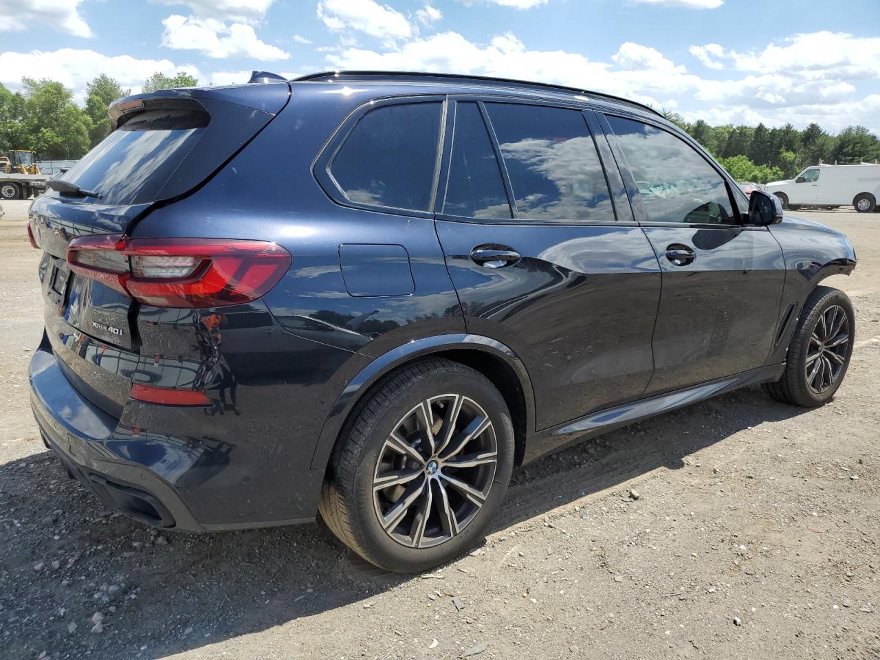 2022 BMW X5