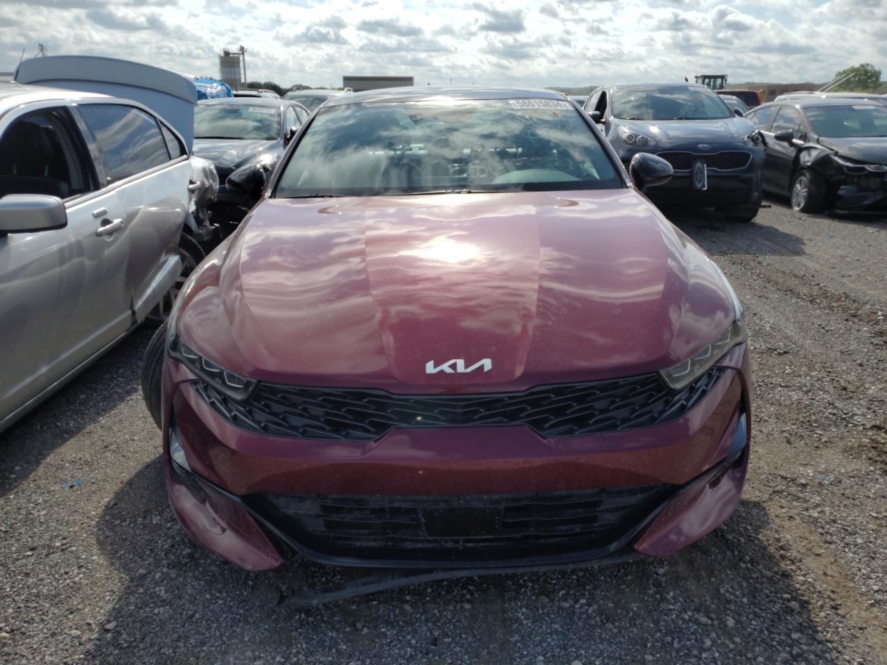 2022 KIA K5
