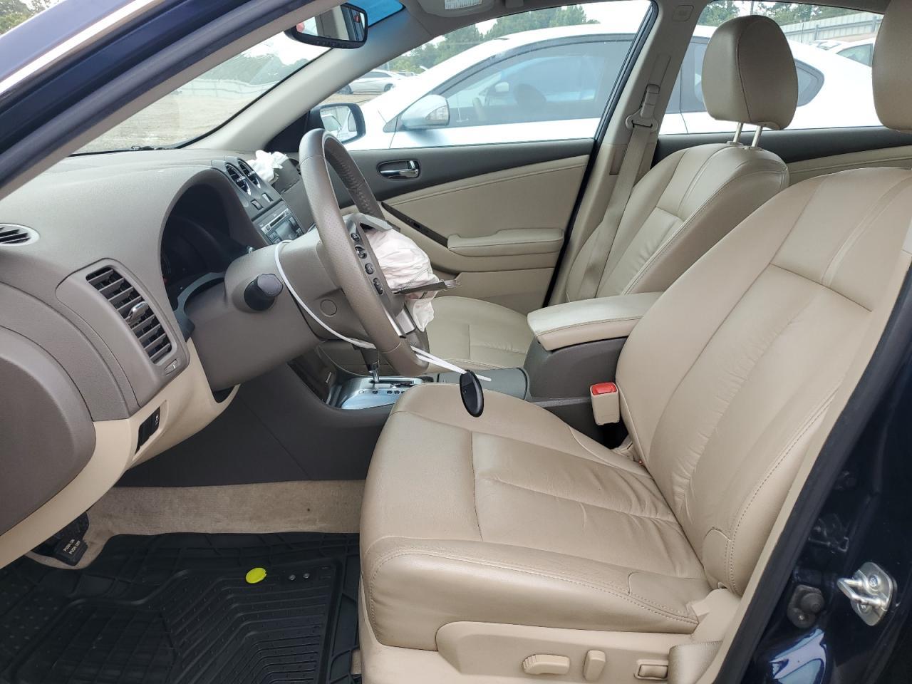 2011 NISSAN ALTIMA