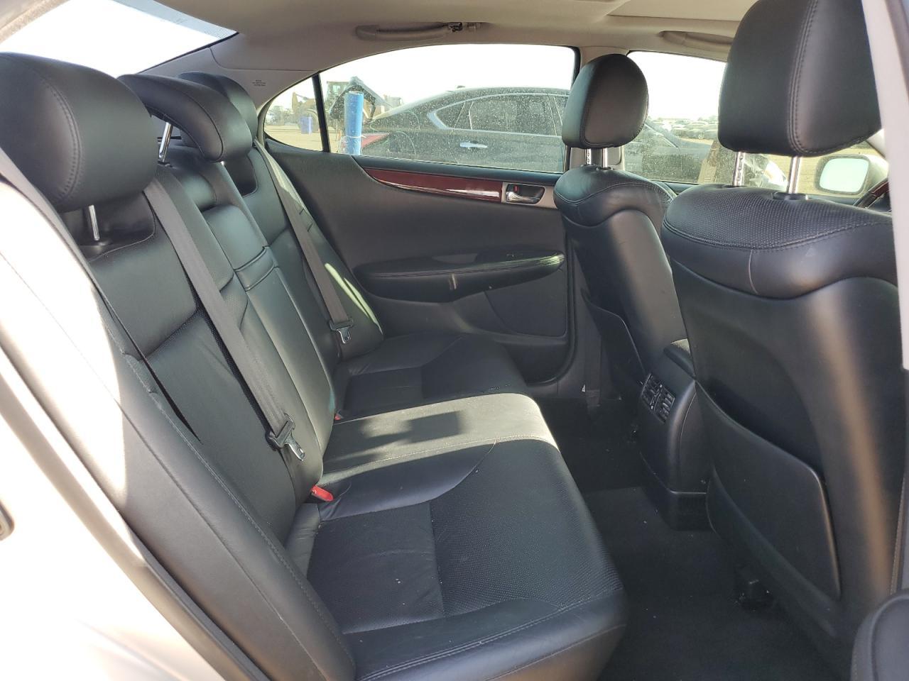 2005 LEXUS ES 330