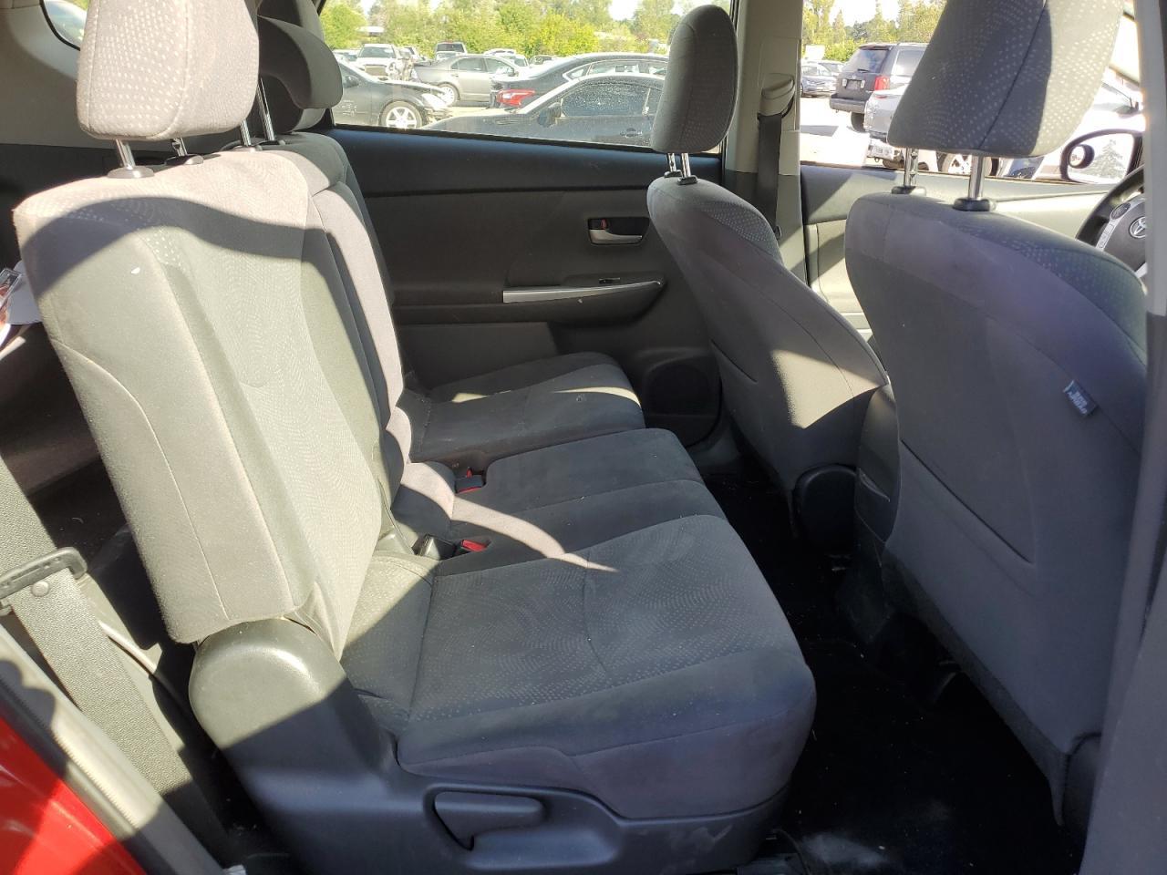 2013 TOYOTA PRIUS V