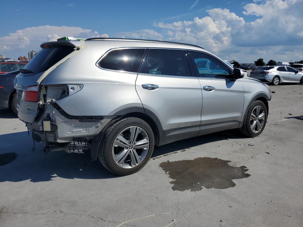 2016 HYUNDAI SANTA FE
