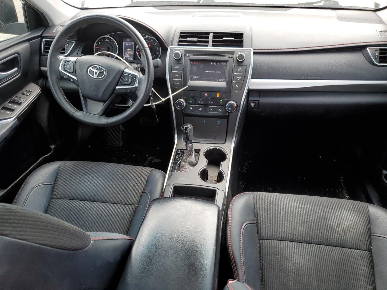 2017 TOYOTA CAMRY