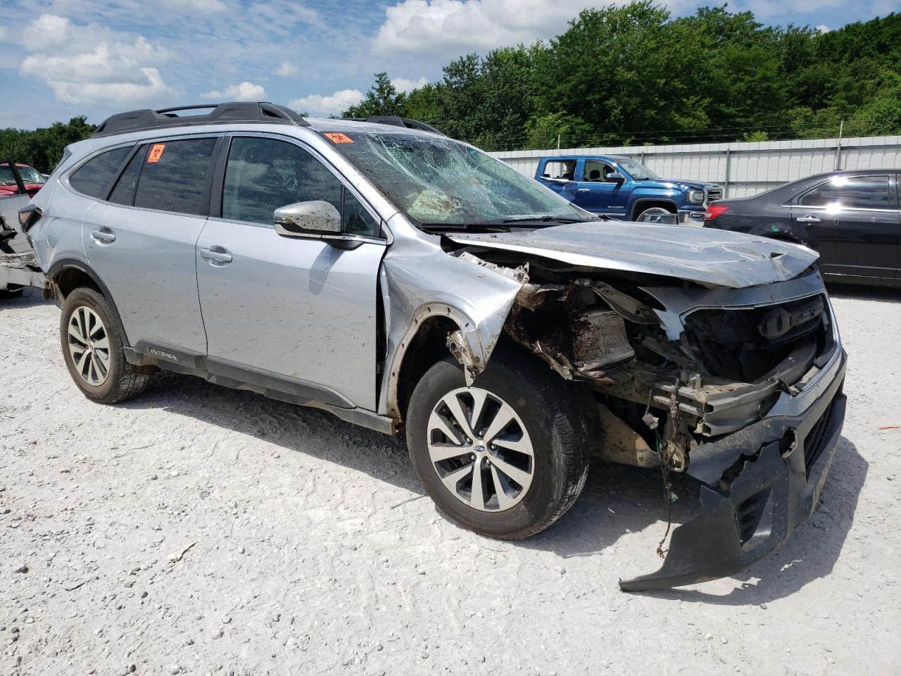 2020 SUBARU Outback