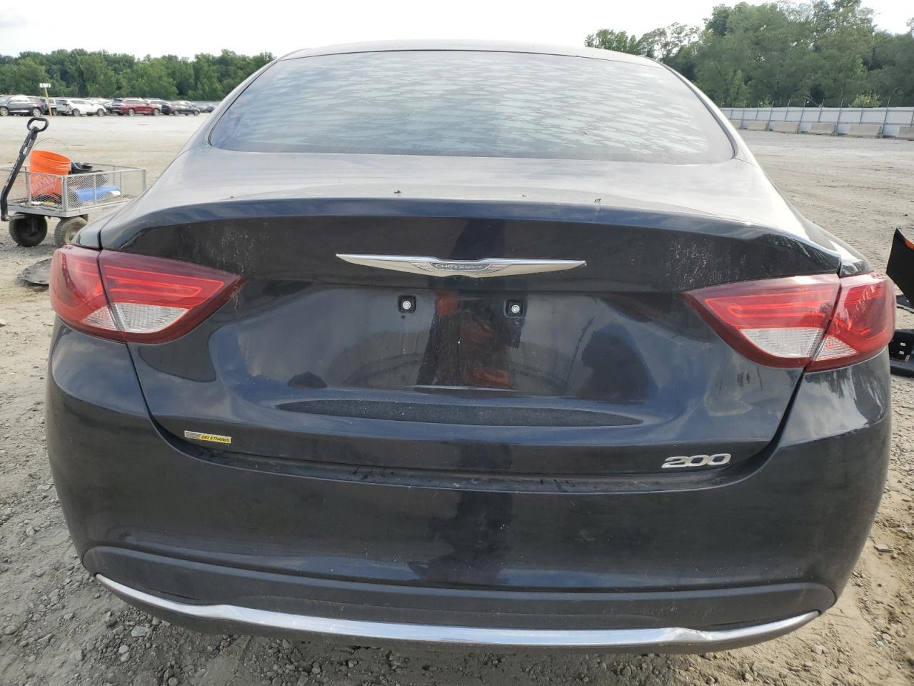 2015 CHRYSLER 200