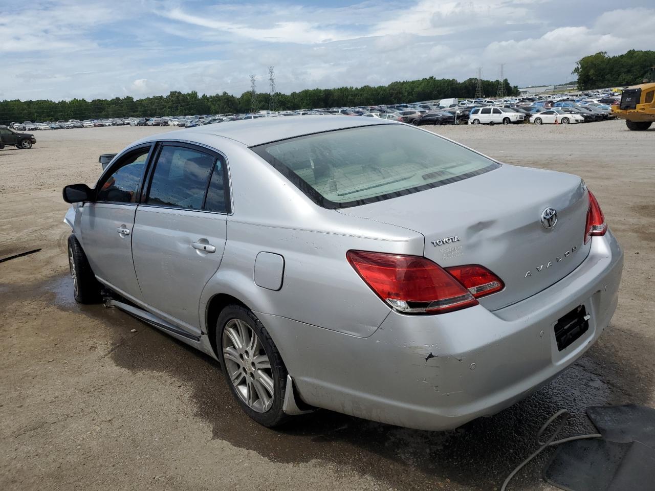 2006 TOYOTA Avalon