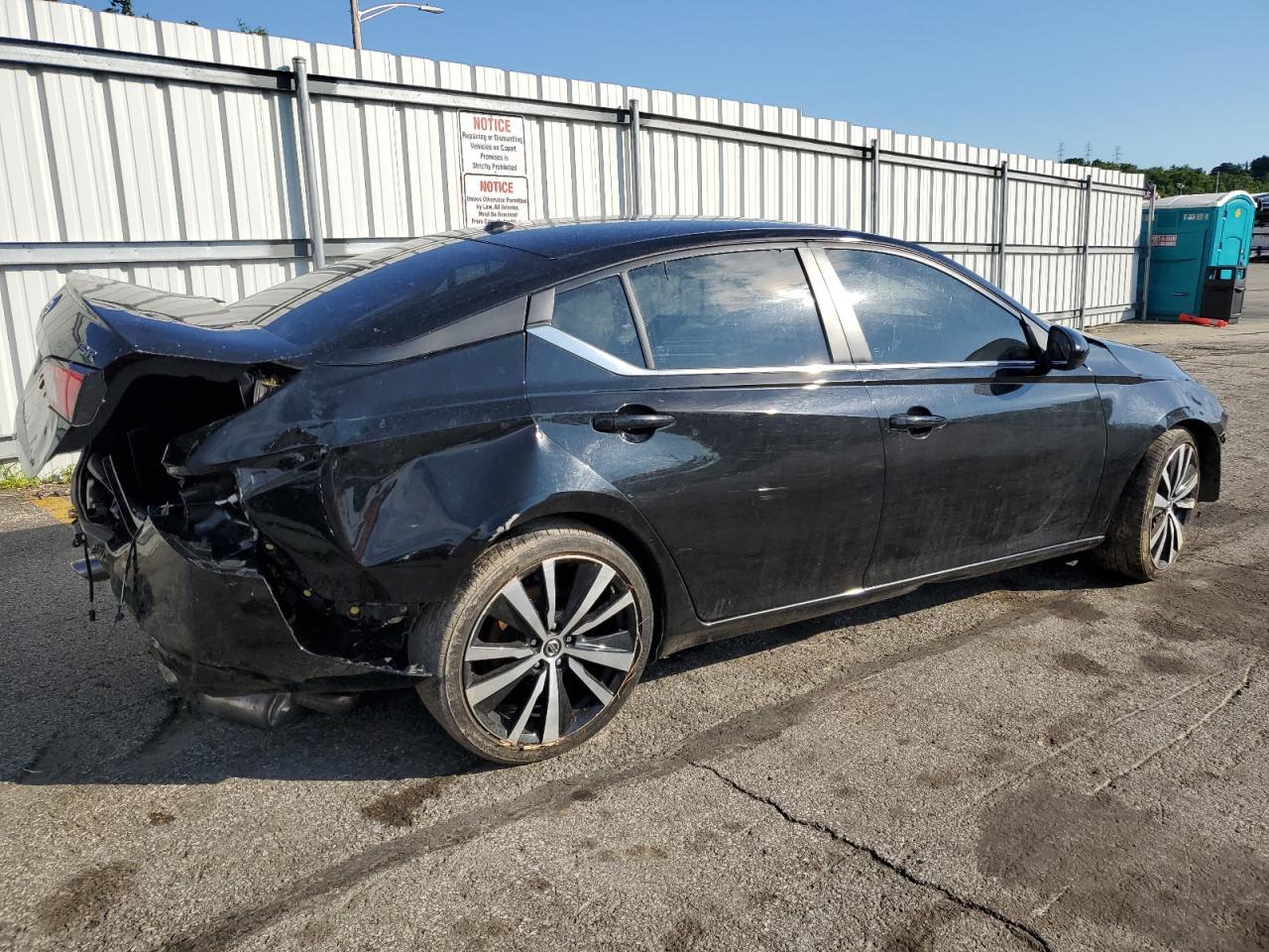 2022 NISSAN ALTIMA