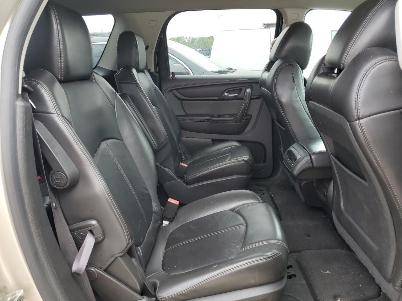2013 GMC ACADIA