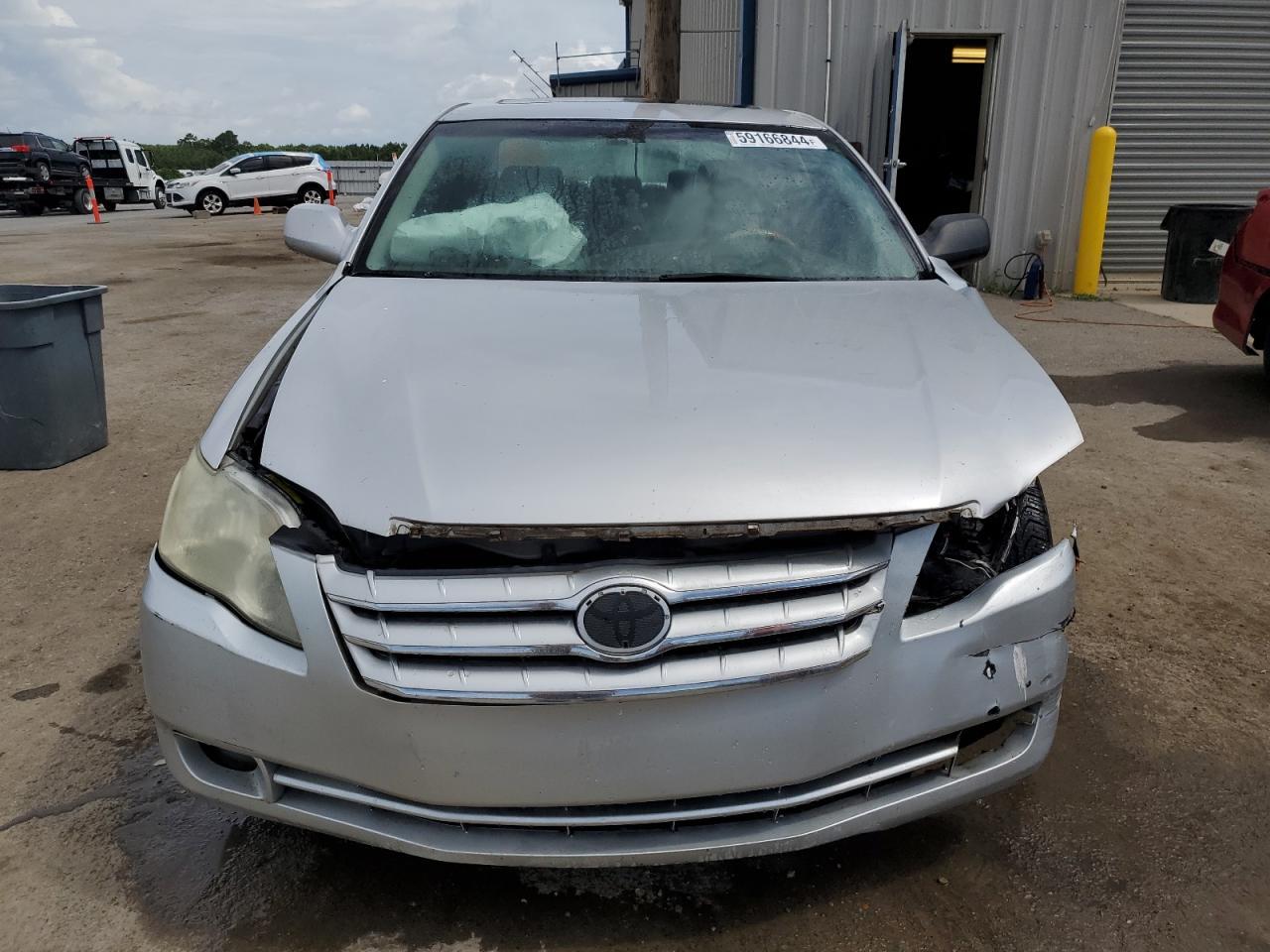 2006 TOYOTA Avalon