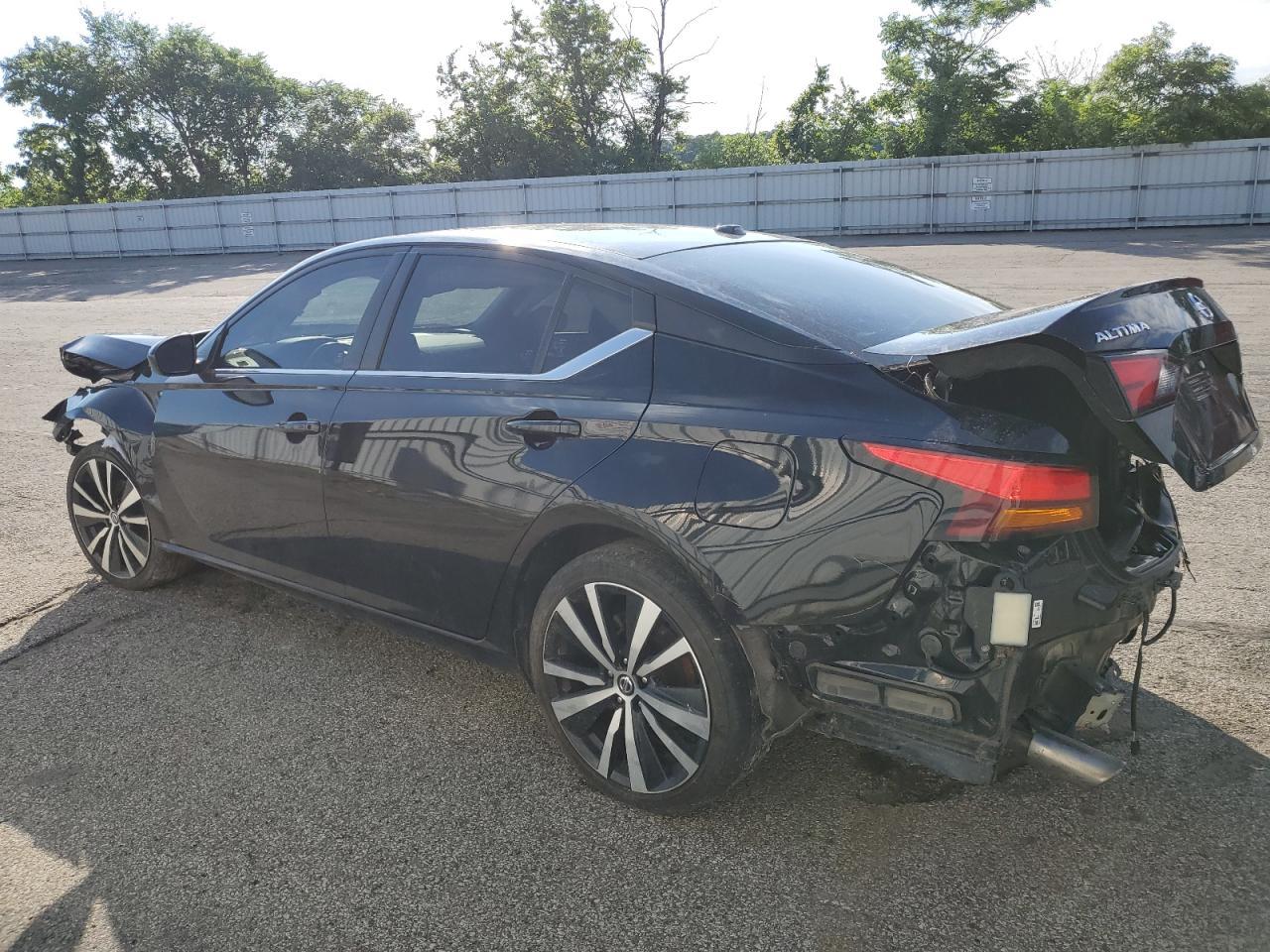 2022 NISSAN ALTIMA