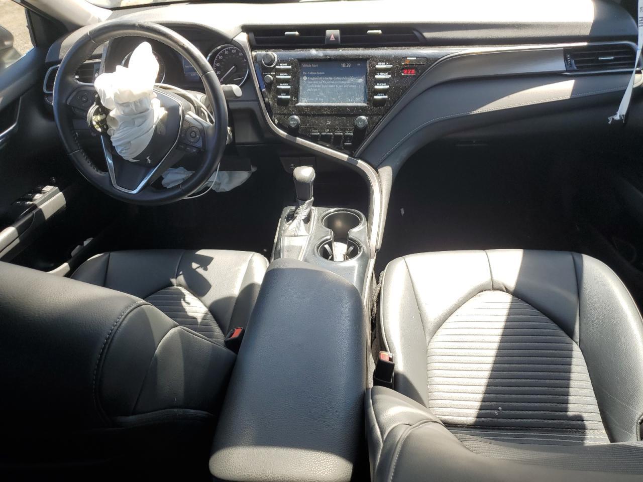 2019 TOYOTA CAMRY