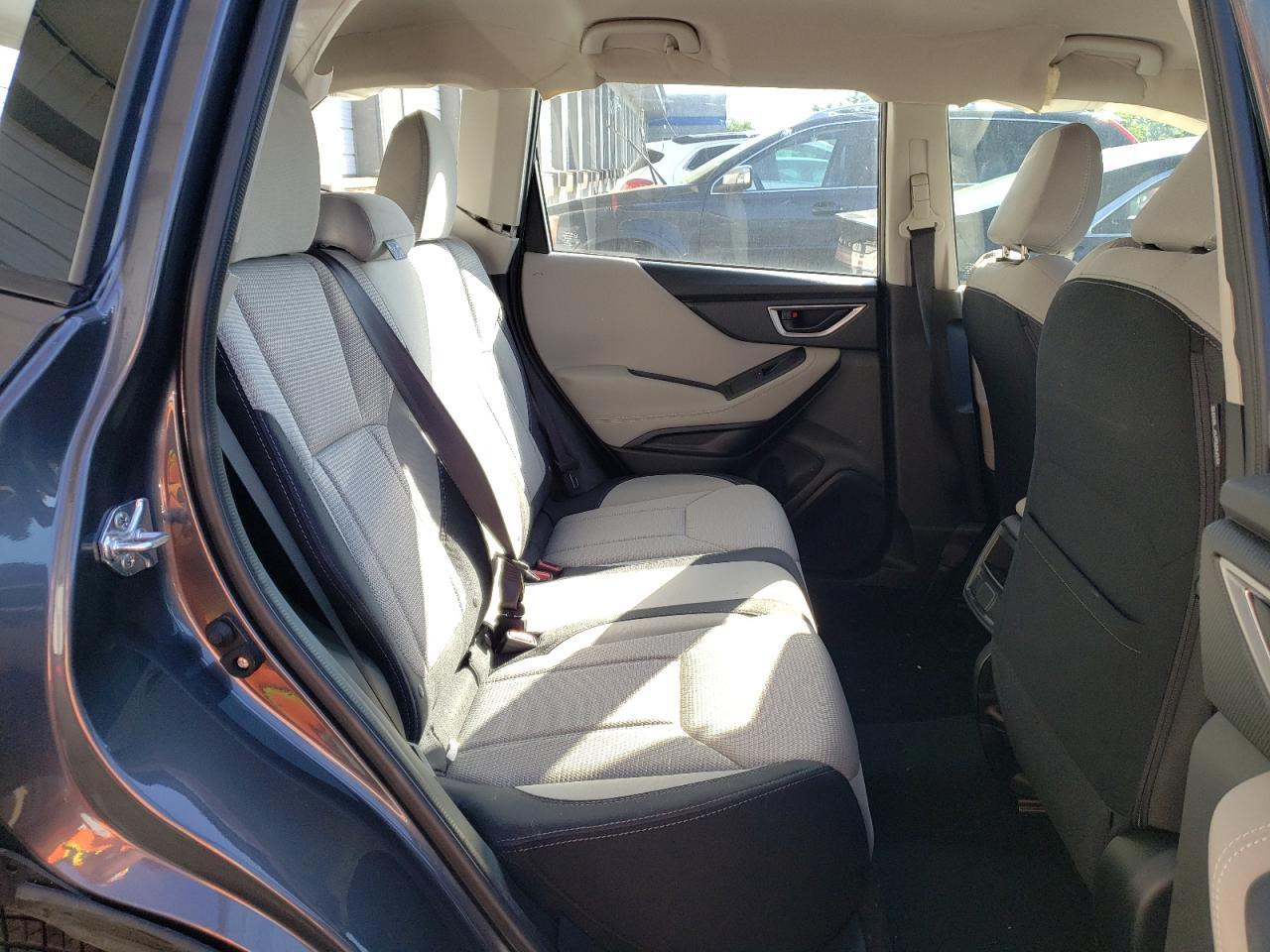 2024 SUBARU FORESTER