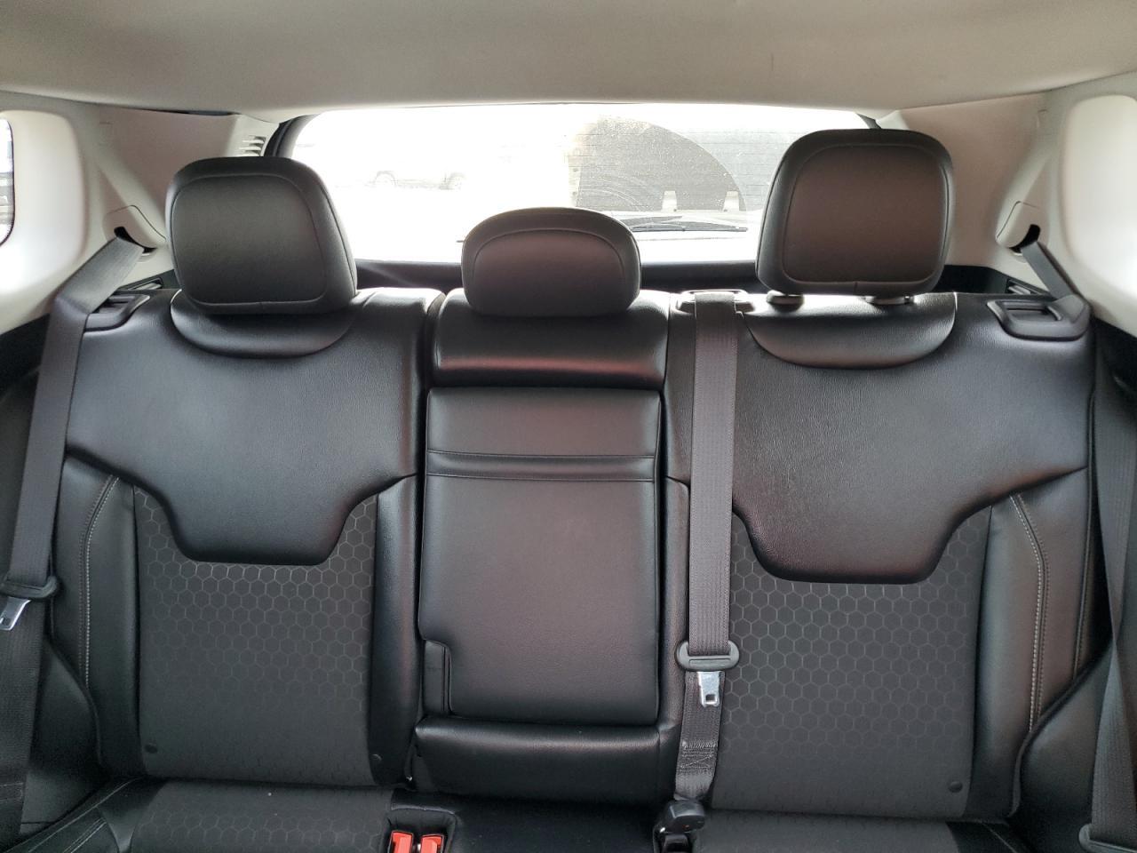2017 JEEP Compass