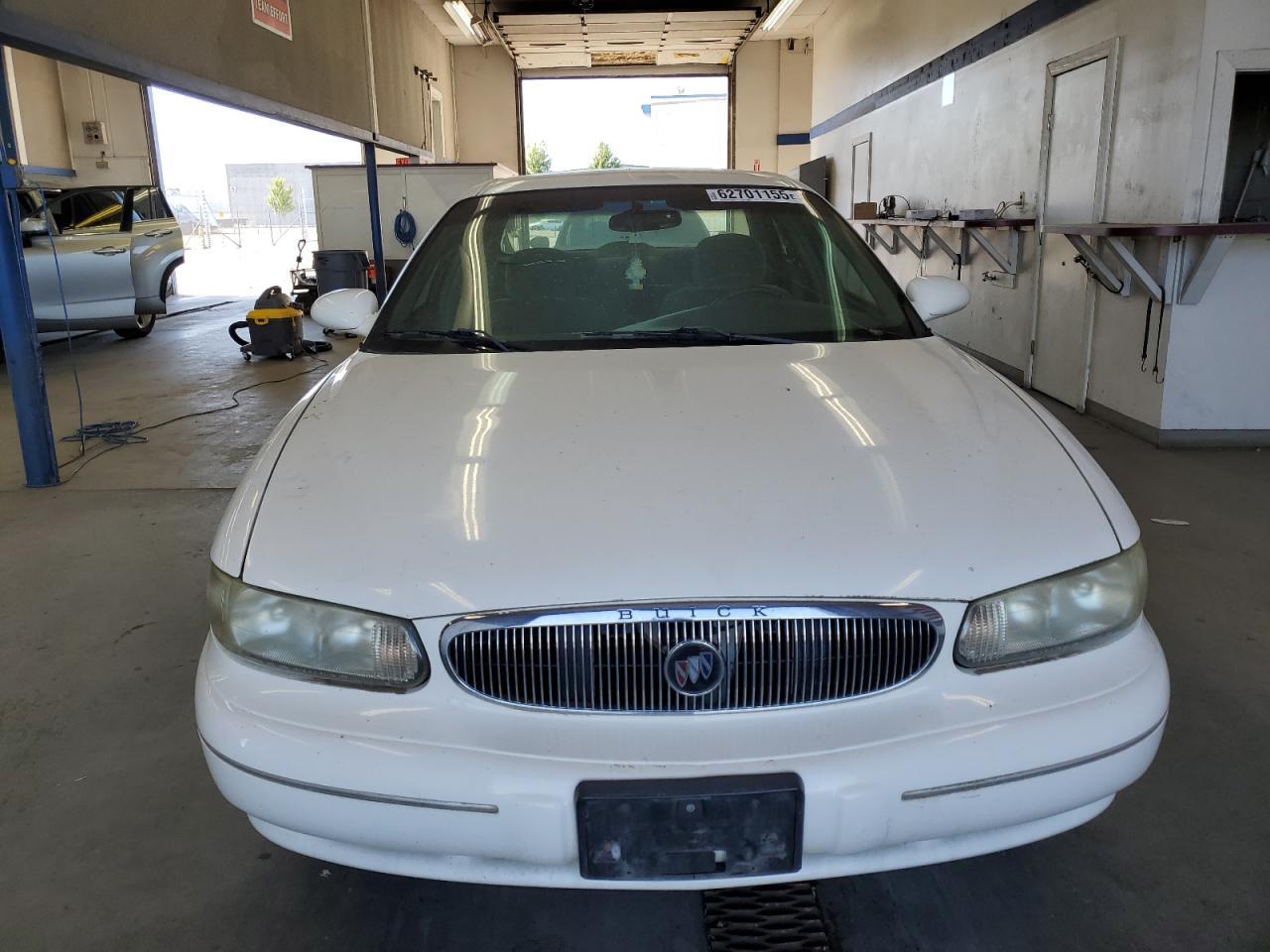 2002 BUICK Century