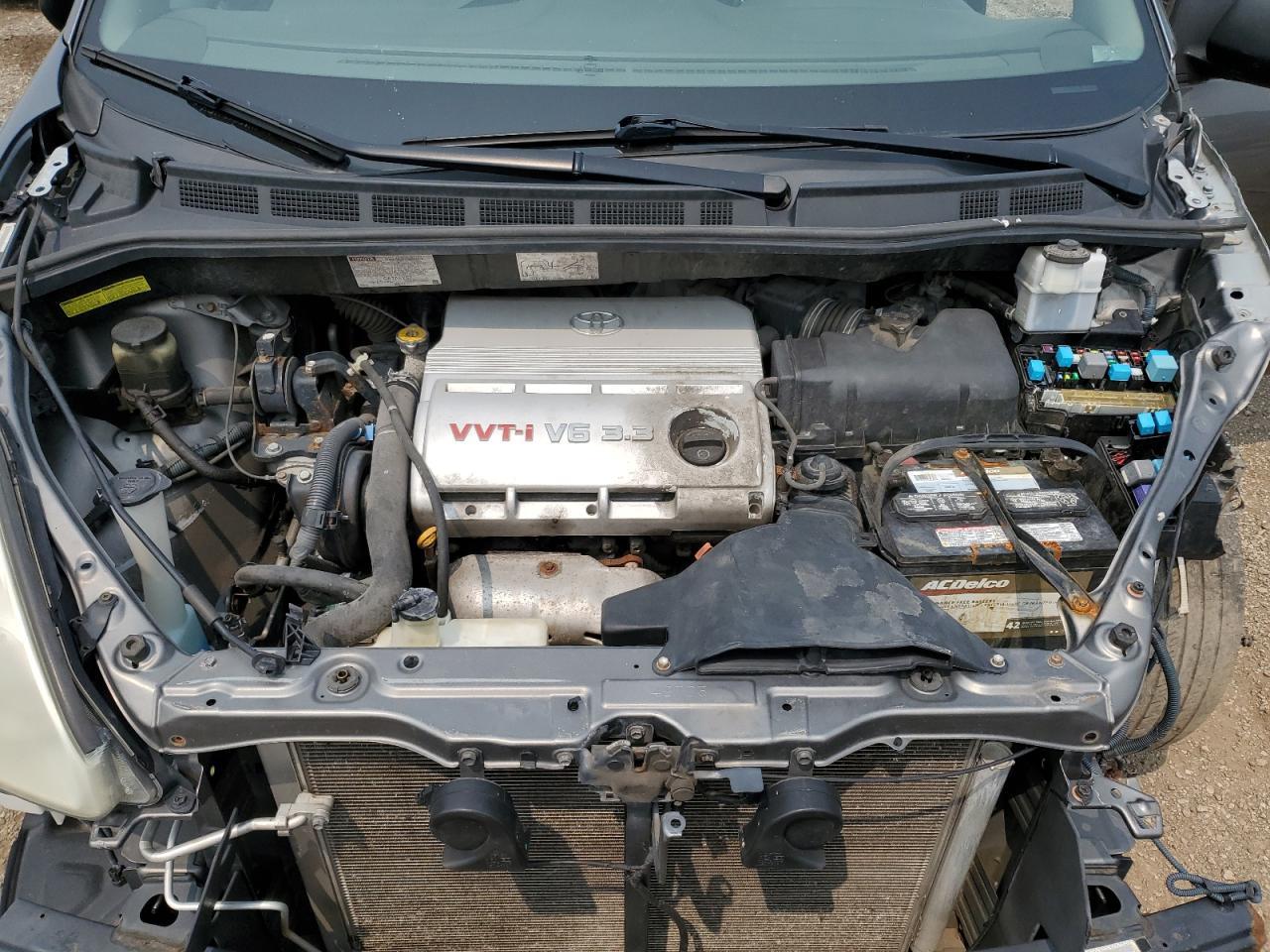 2004 TOYOTA SIENNA