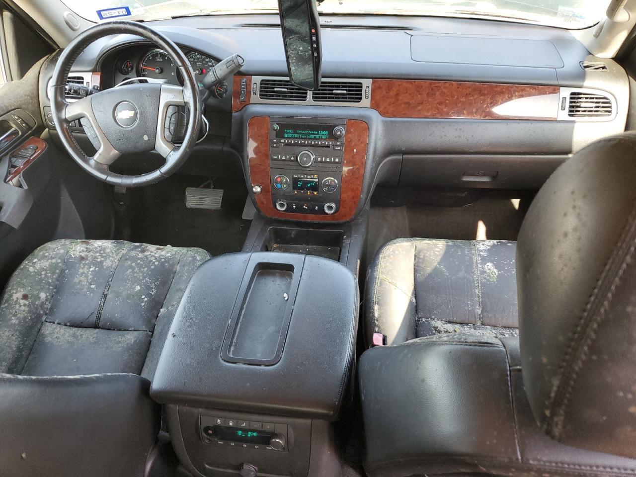 2013 CHEVROLET Tahoe