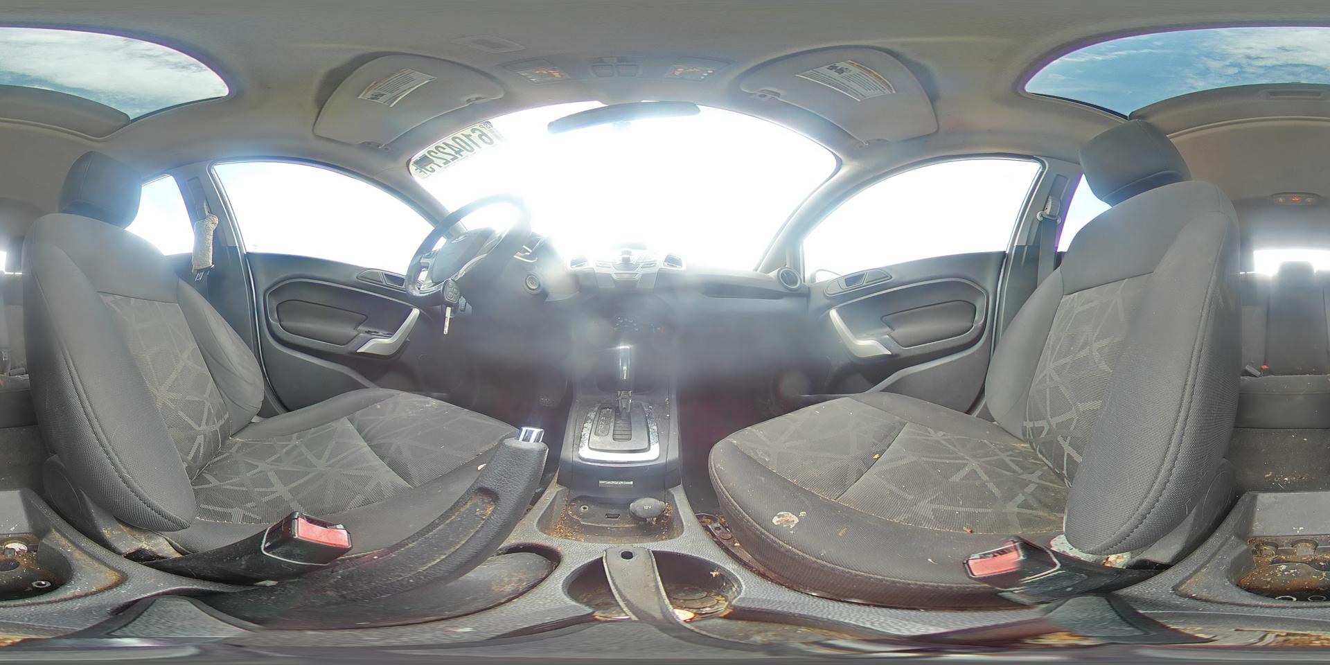 2011 FORD Fiesta
