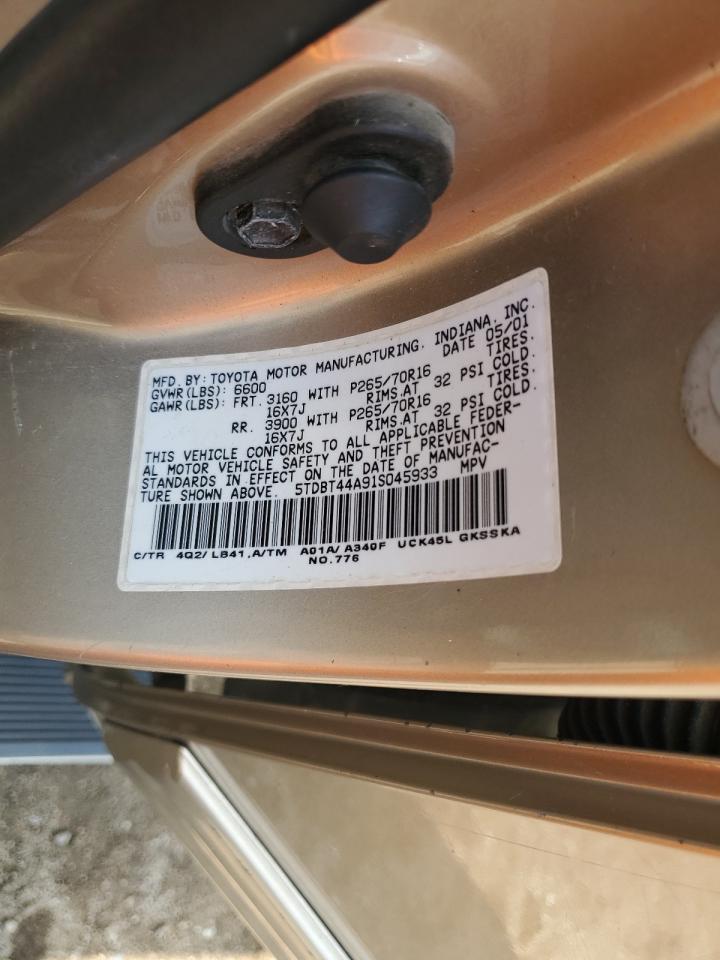 2001 TOYOTA Sequoia