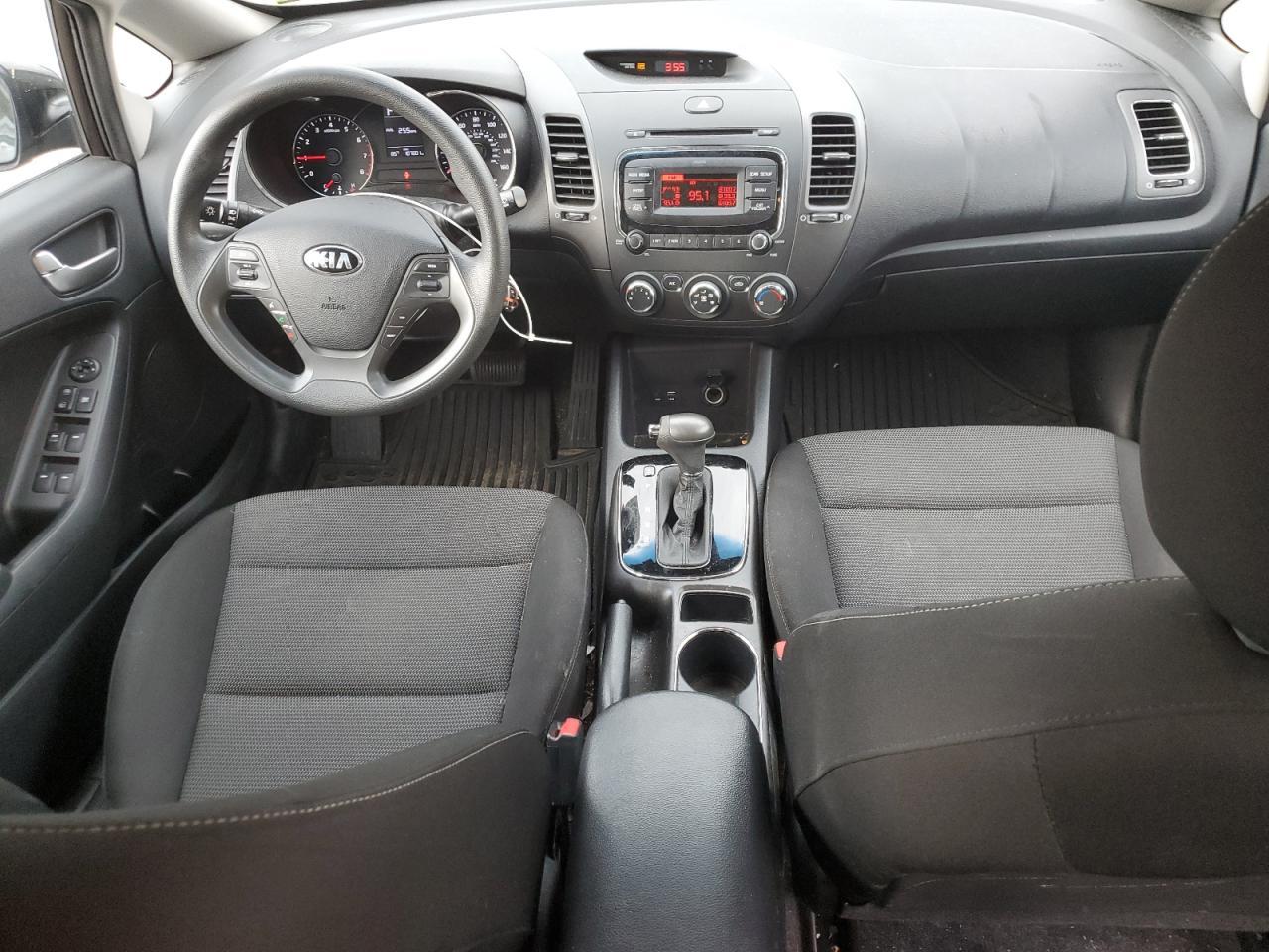 2017 KIA FORTE