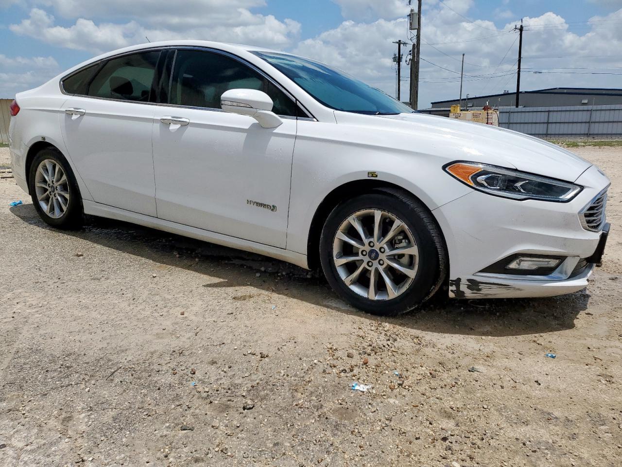 2017 FORD FUSION