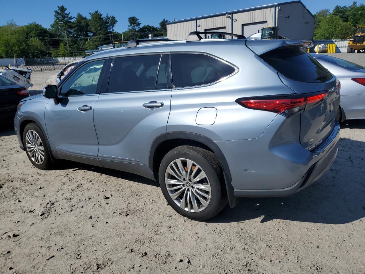 2023 TOYOTA HIGHLANDER