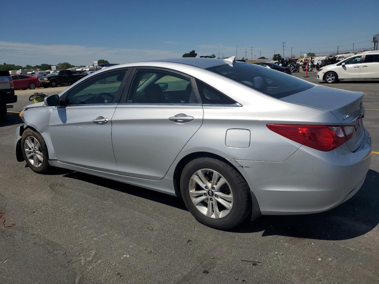 2013 HYUNDAI SONATA
