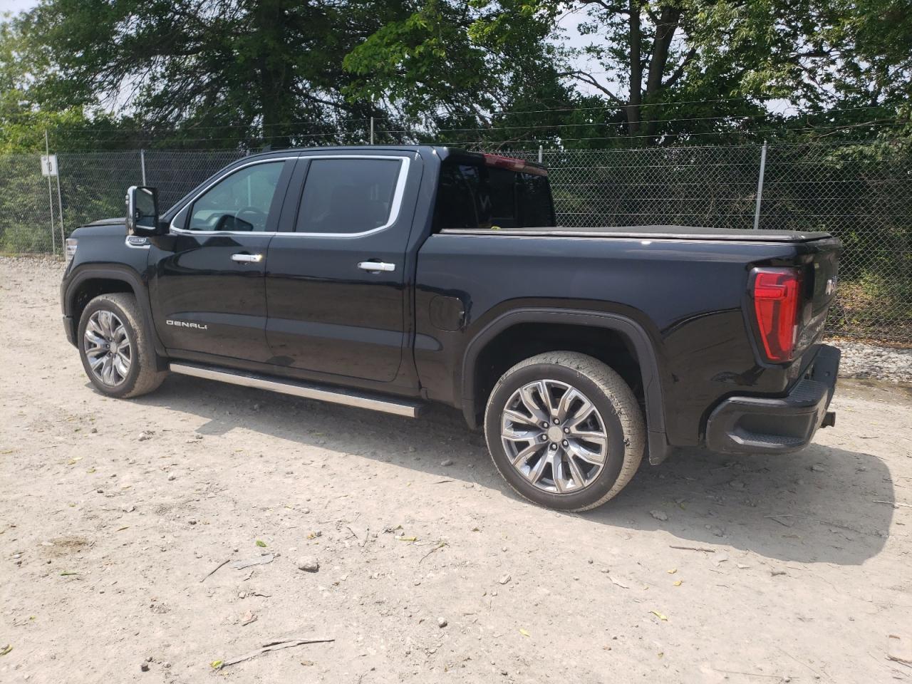 2025 GMC Sierra