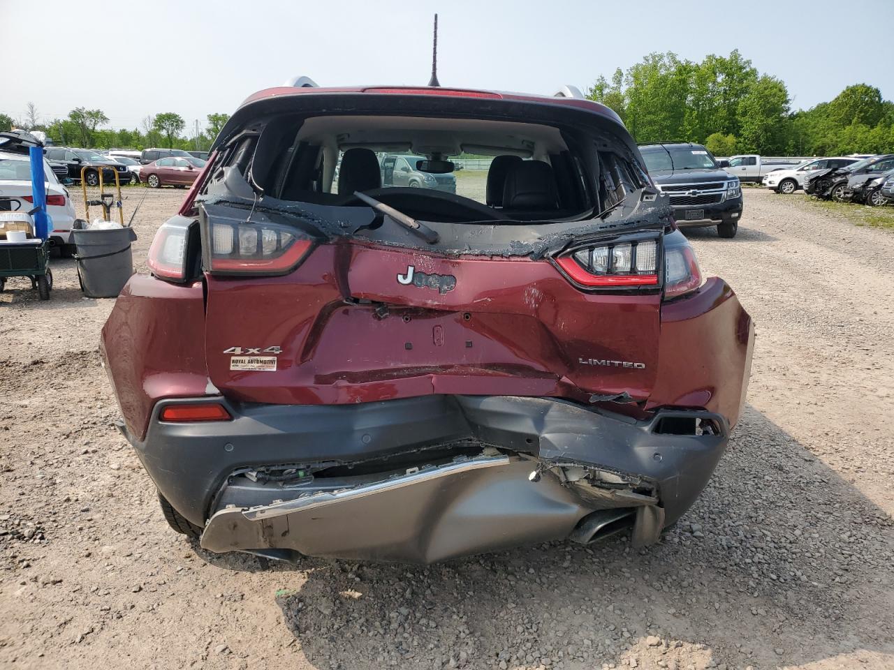 2019 JEEP CHEROKEE