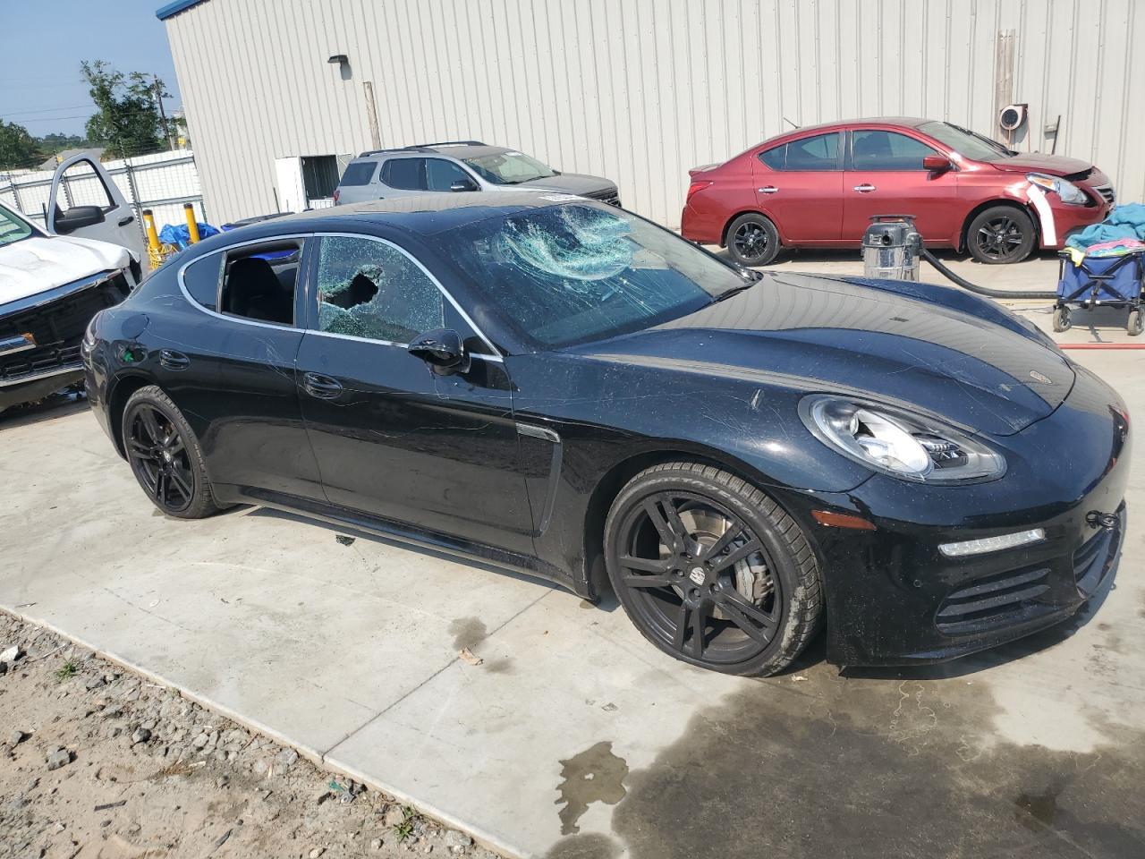 2014 PORSCHE Panamera