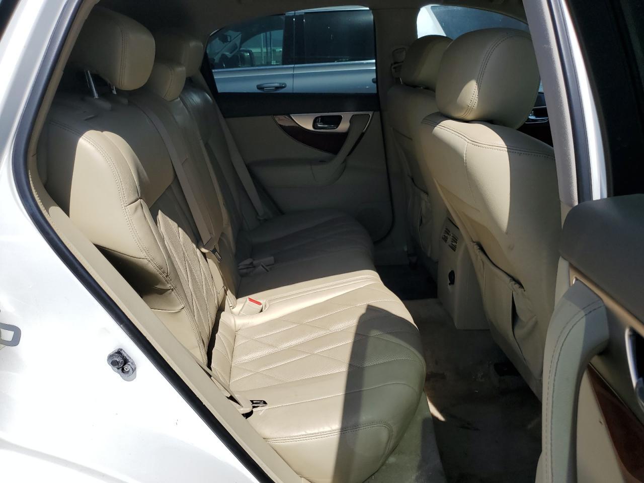2009 INFINITI FX50