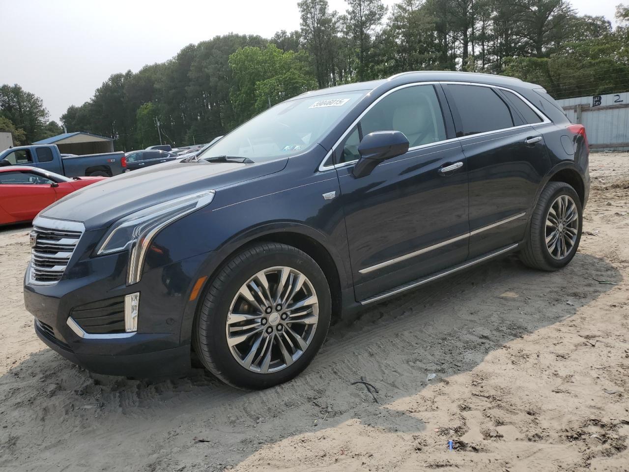 2017 CADILLAC XT5