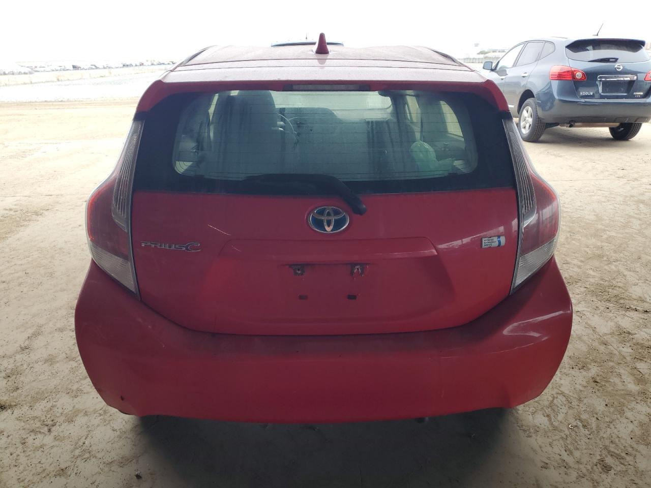 2015 TOYOTA Prius c