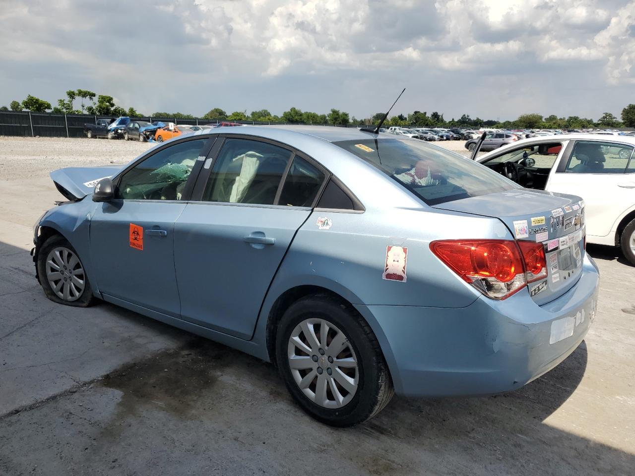 2011 CHEVROLET CRUZE
