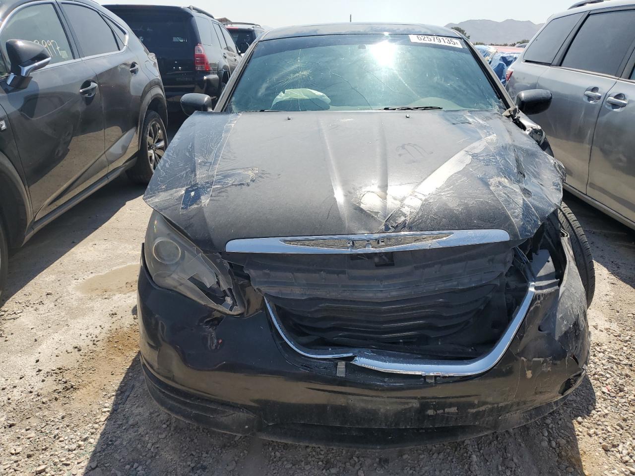2011 CHRYSLER 200