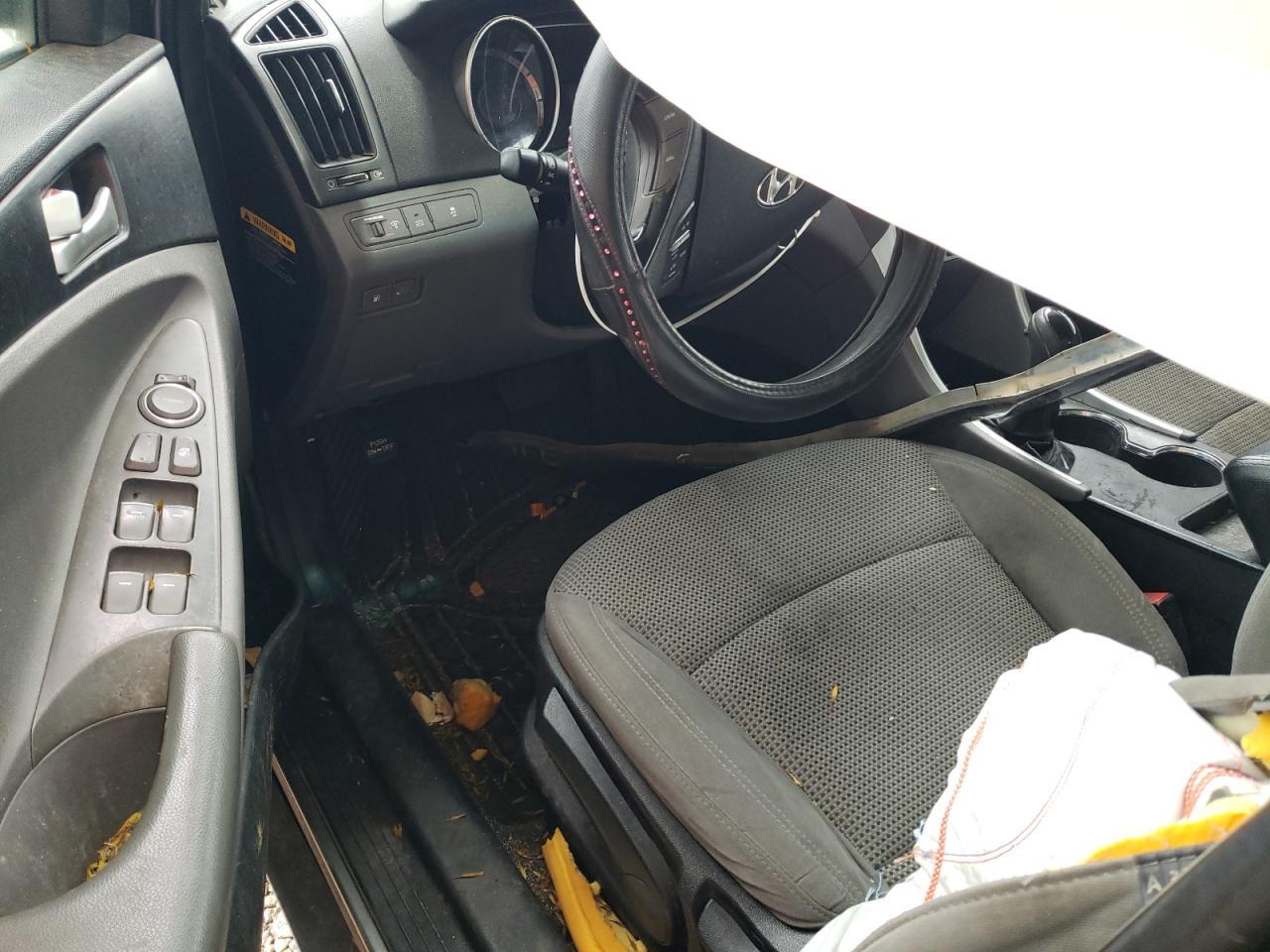 2012 HYUNDAI SONATA