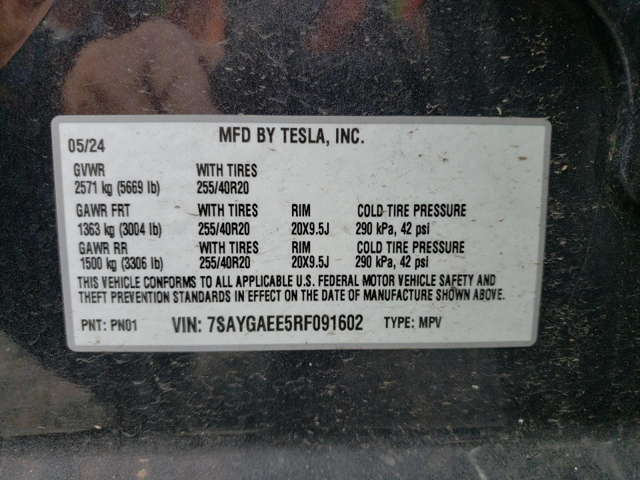 2024 TESLA MODEL Y