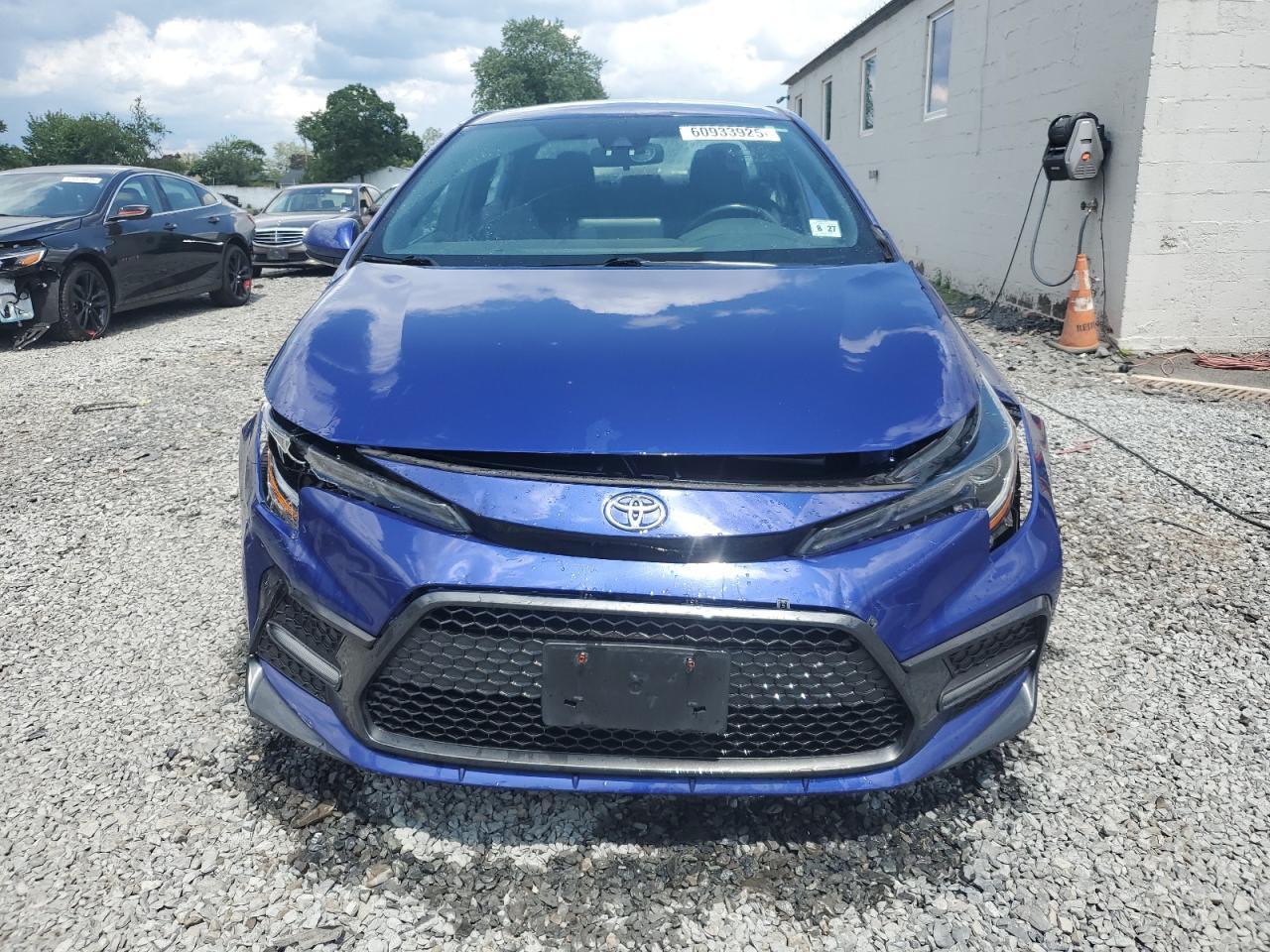 2022 TOYOTA COROLLA