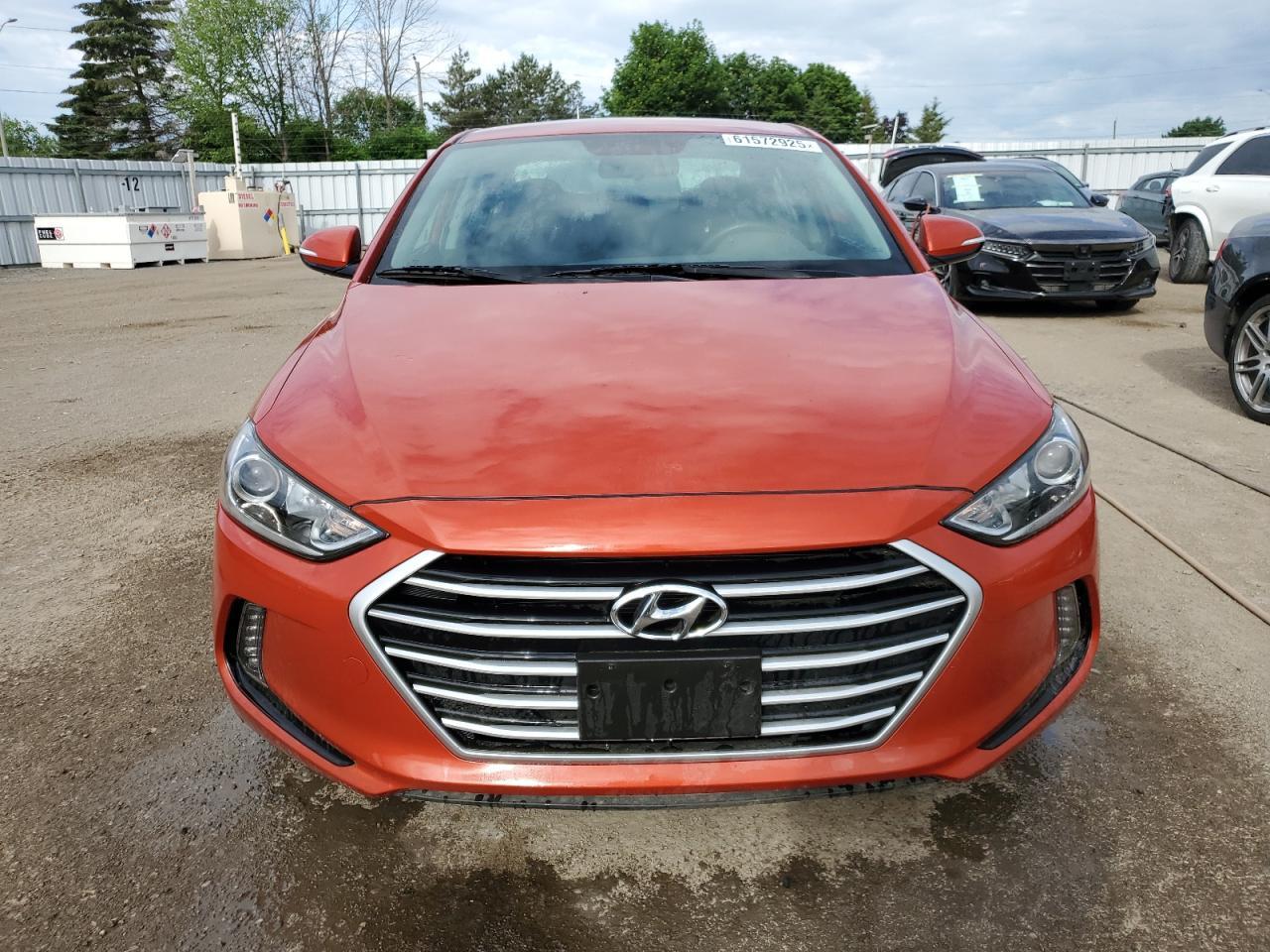 2017 HYUNDAI ELANTRA
