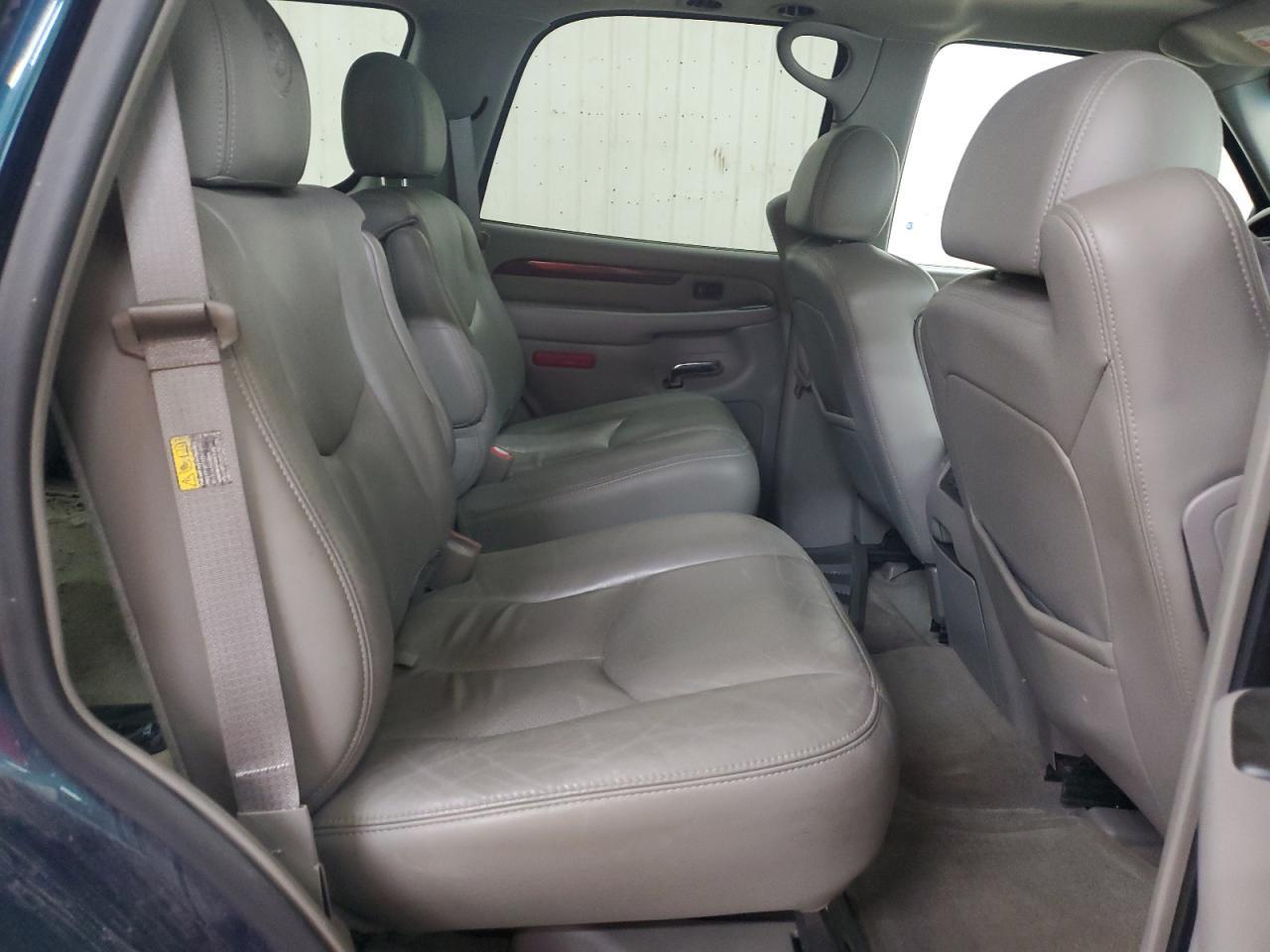 2005 CADILLAC ESCALADE