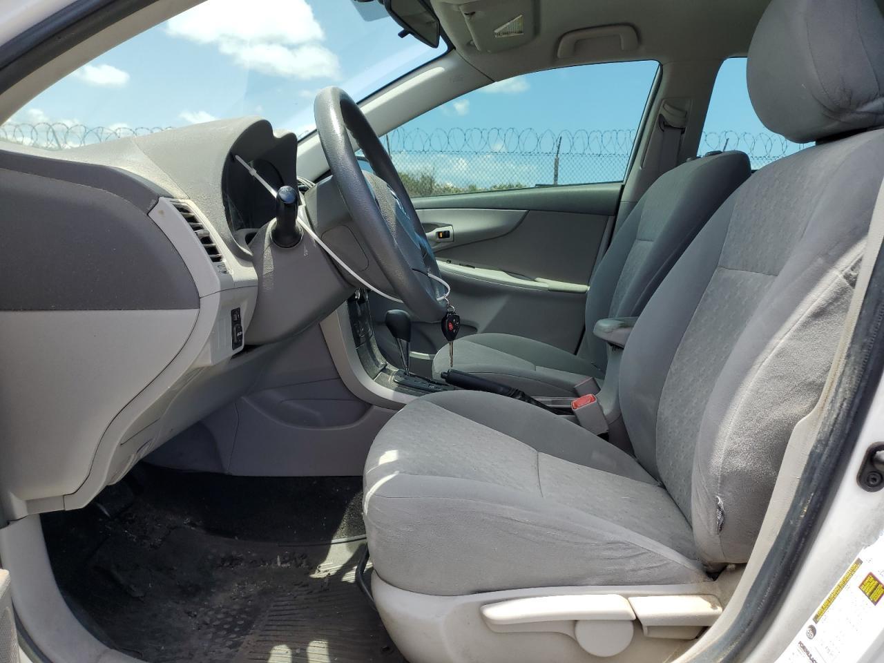 2009 TOYOTA COROLLA