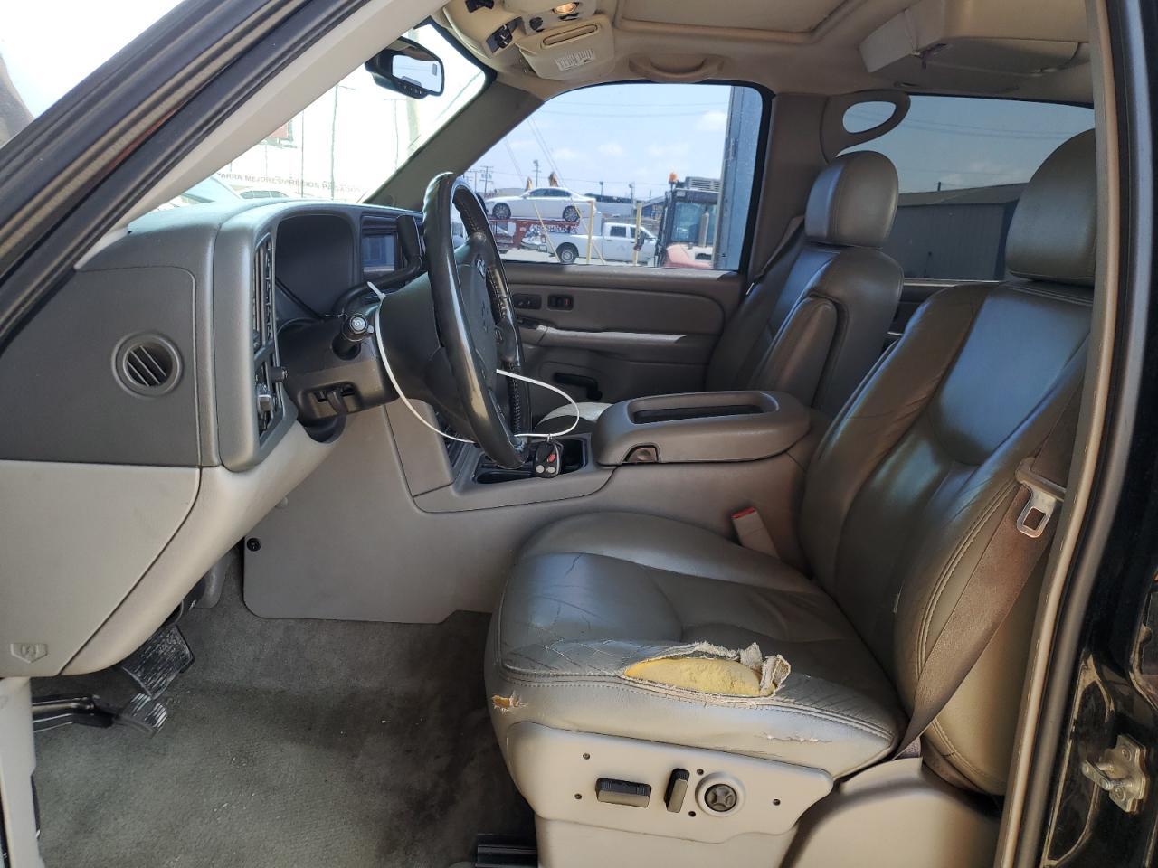 2005 CHEVROLET Suburban