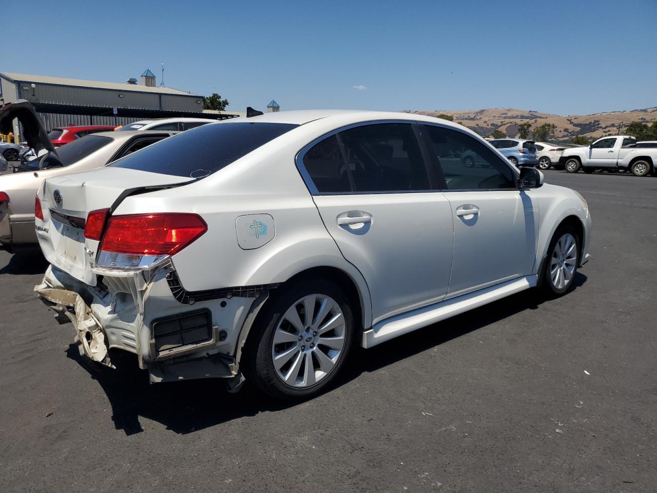 2012 SUBARU Legacy