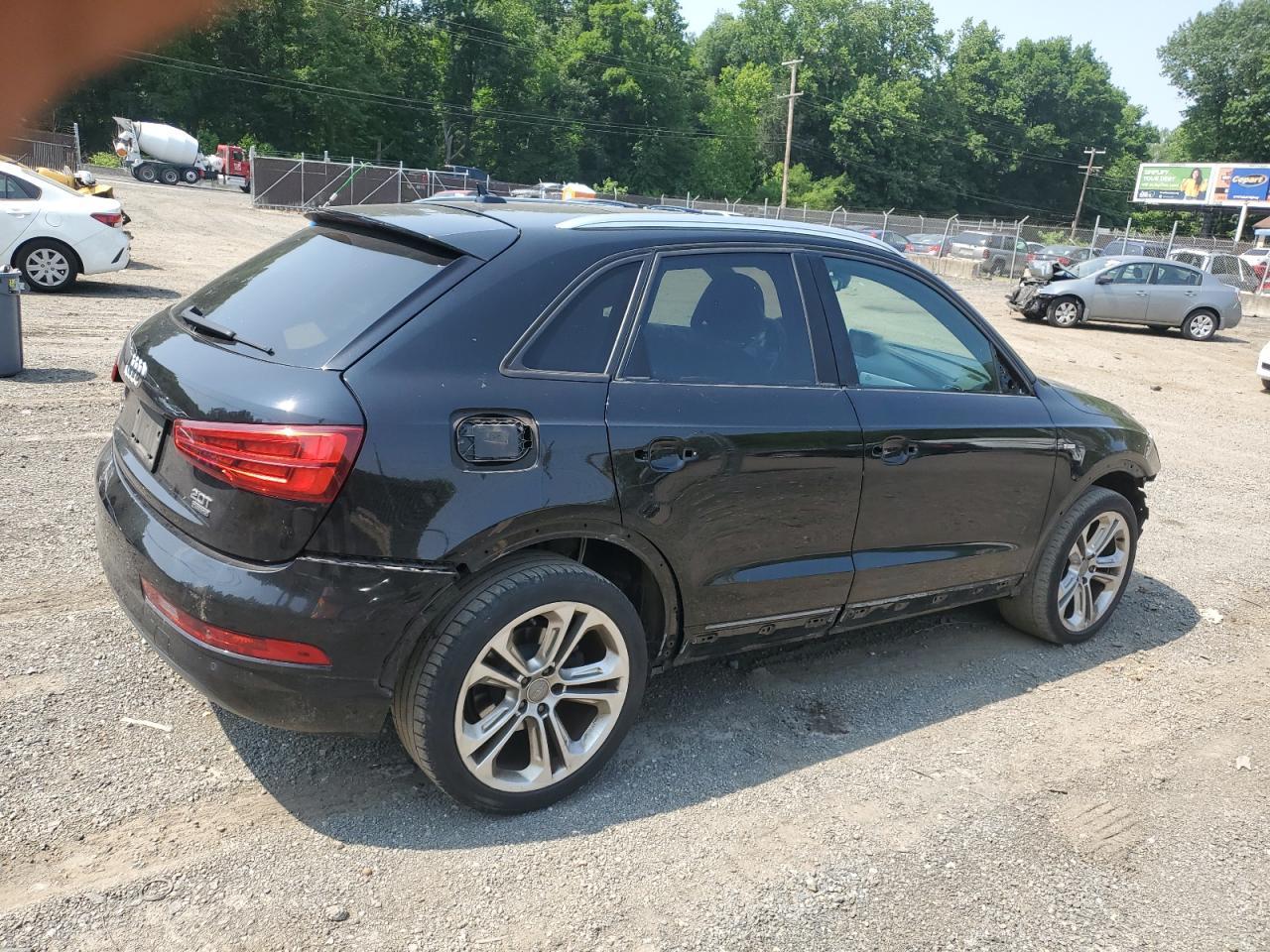 2018 AUDI Q3