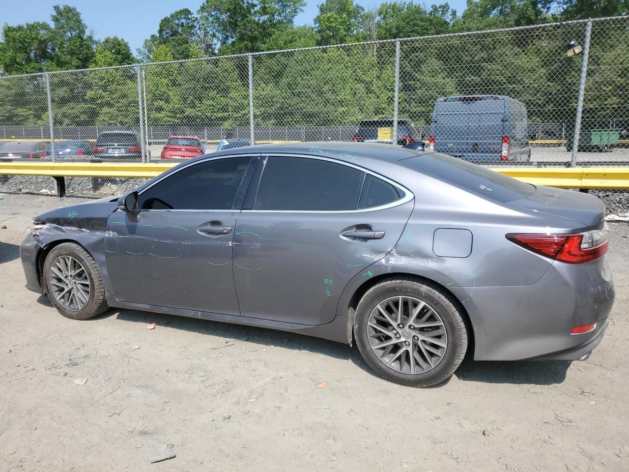 2016 LEXUS ES 350