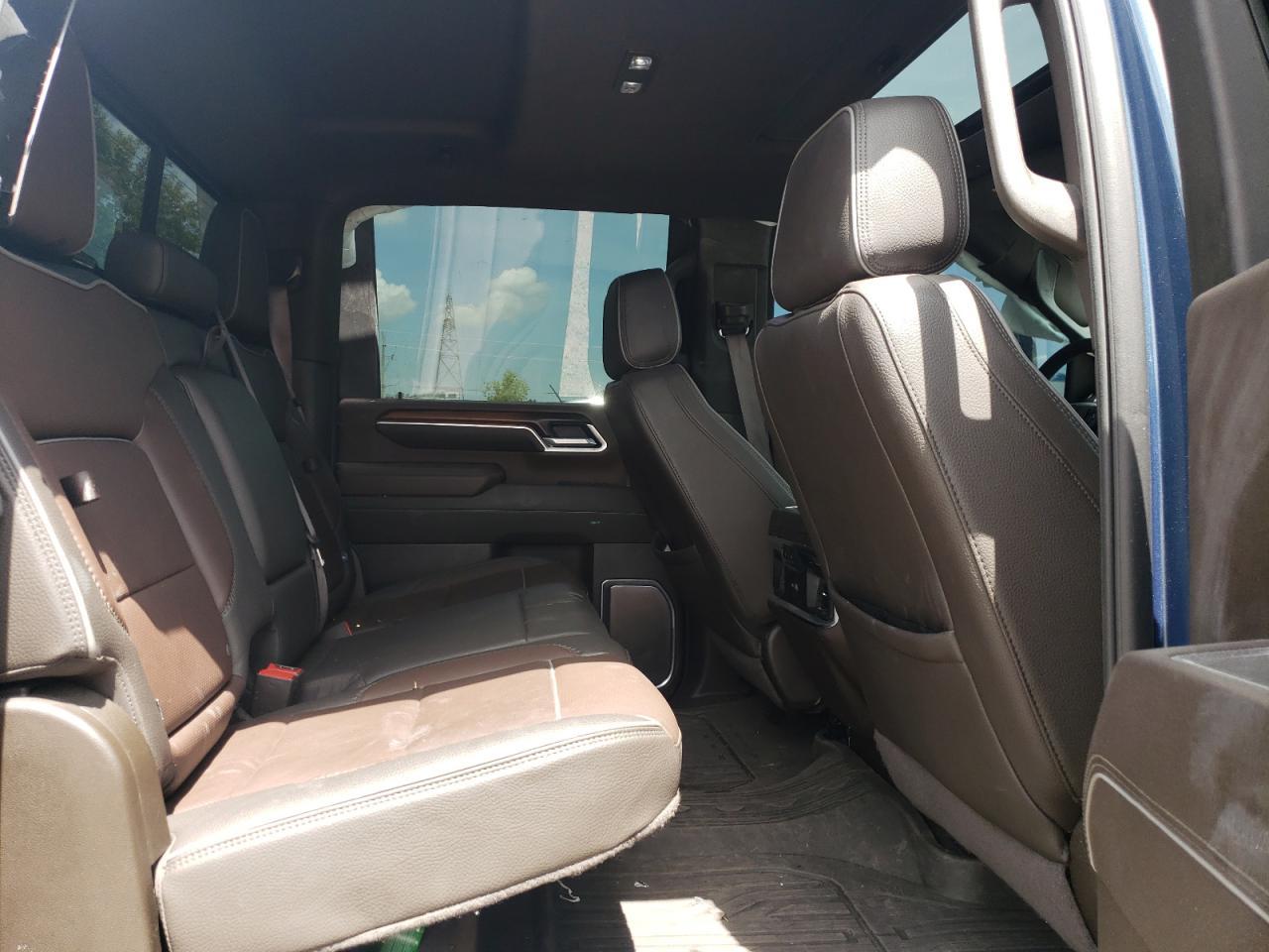 2025 GMC Sierra