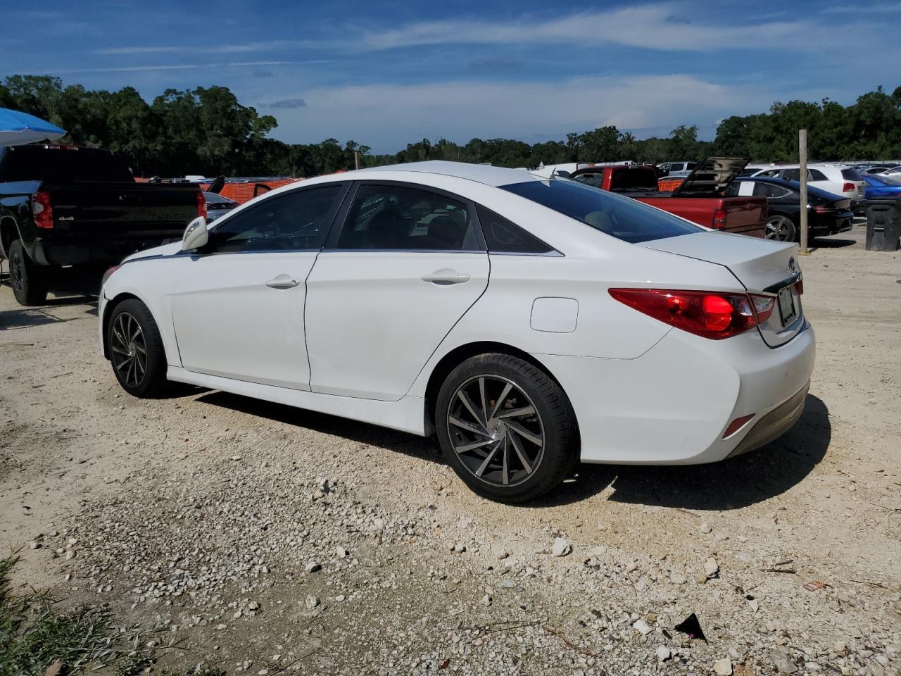 2014 HYUNDAI SONATA